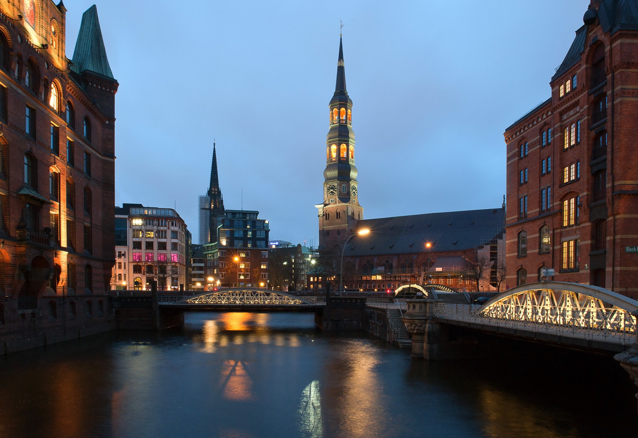 Hamburg Speicherstadt at dusk with canals and bridges HD Wallpaper