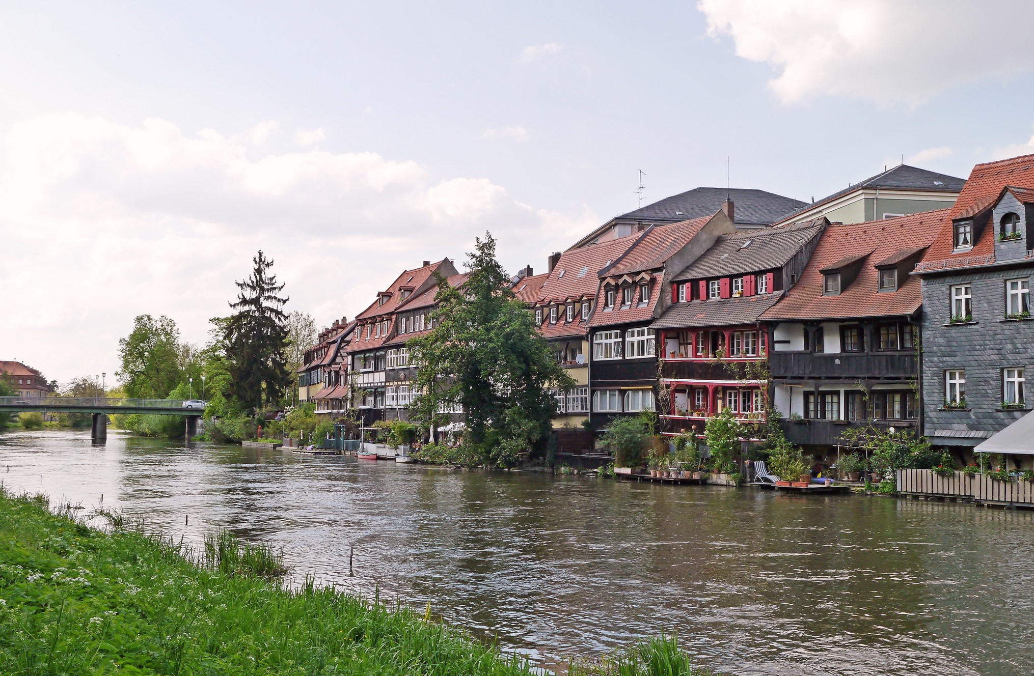 Row of houses along a river in Bamberg, Germany HD Wallpaper