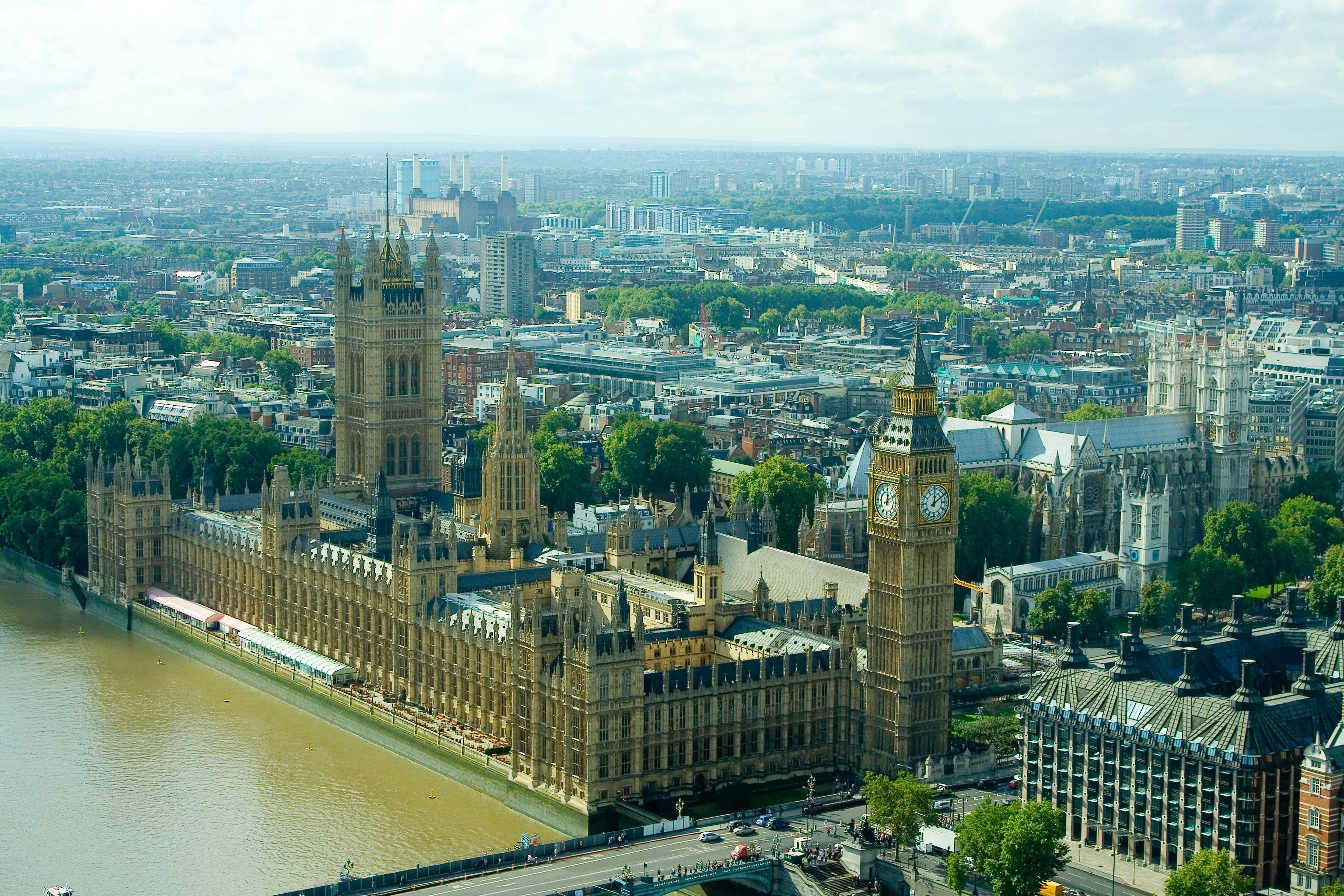 Westminster Palace and Big Ben in London, England from above HD Wallpaper