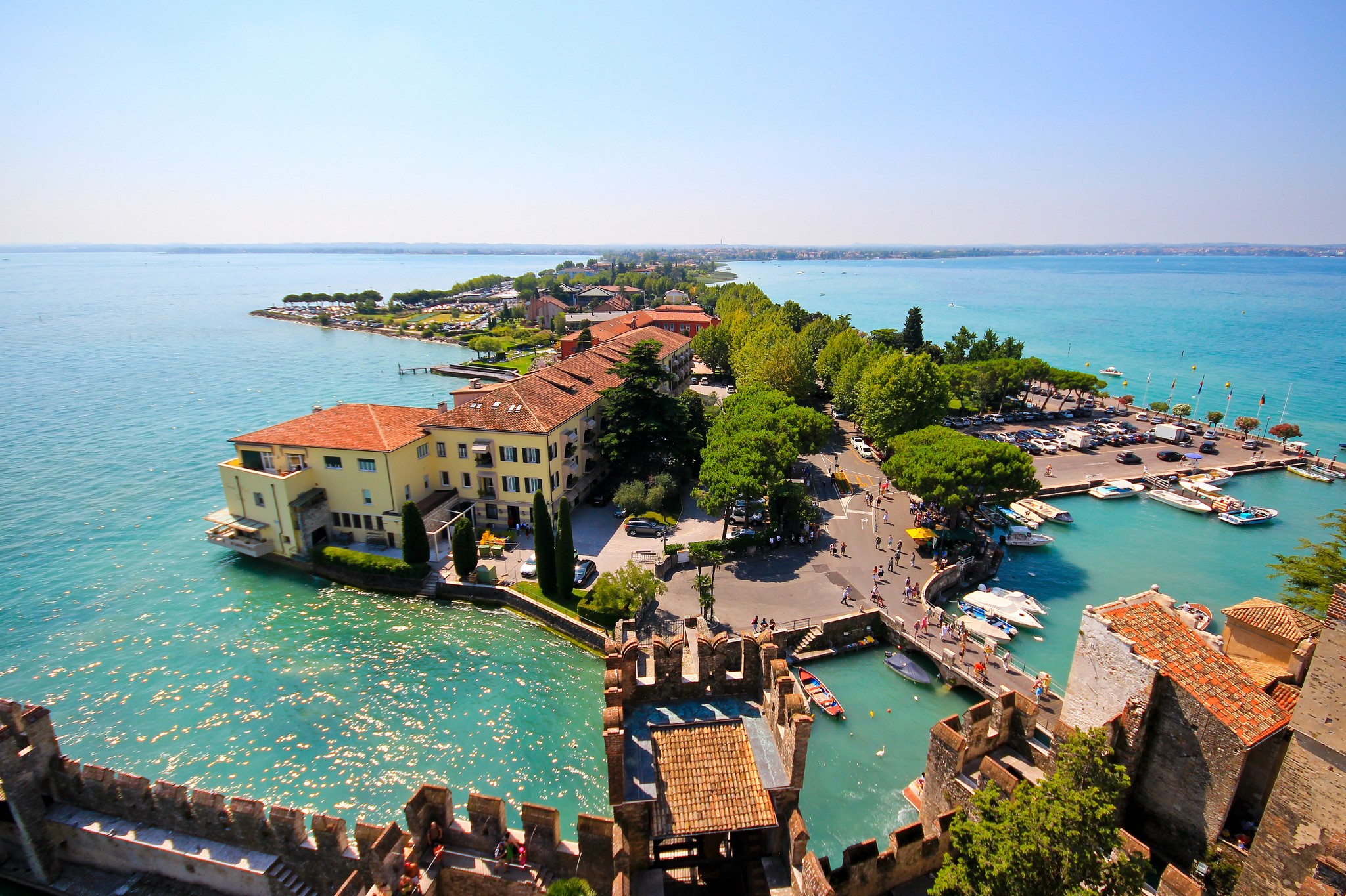 Sirmione Lombardy Garda Lake Italy From Above Hd Wallpaper Rare Gallery Sirmione Lombardy Garda Lake Italy From Above Hd Wallpaper Rare Gallery