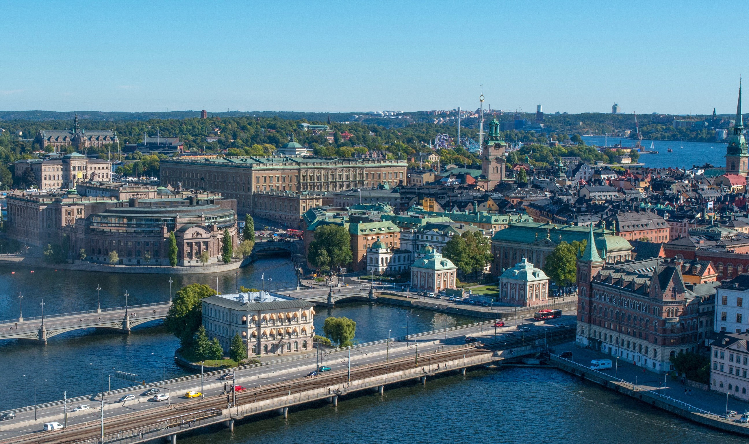 Stockholm, Sweden cityscape with bridges and buildings HD Wallpaper
