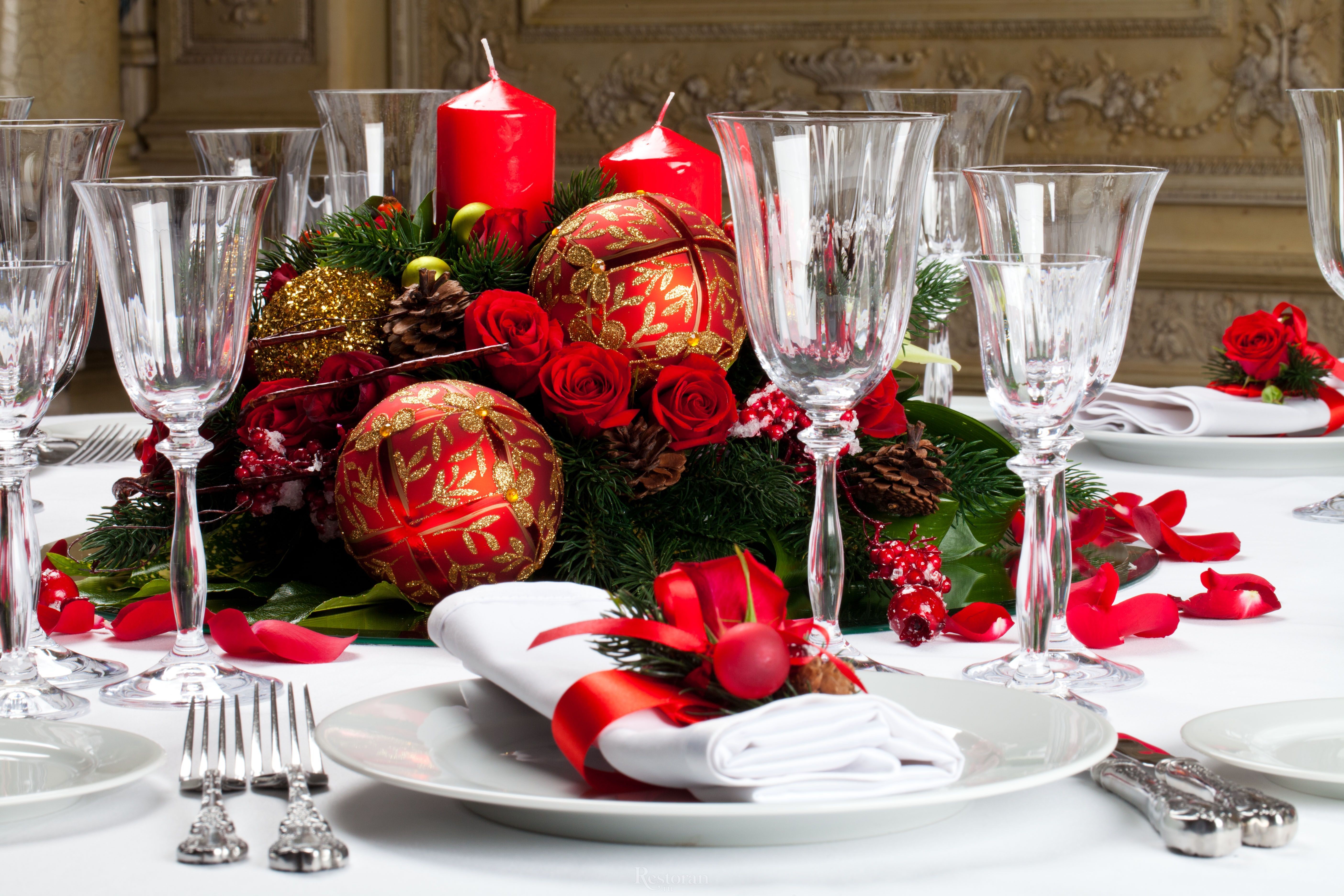 Christmas Table Setting with Red Ornaments and Candles HD Wallpaper