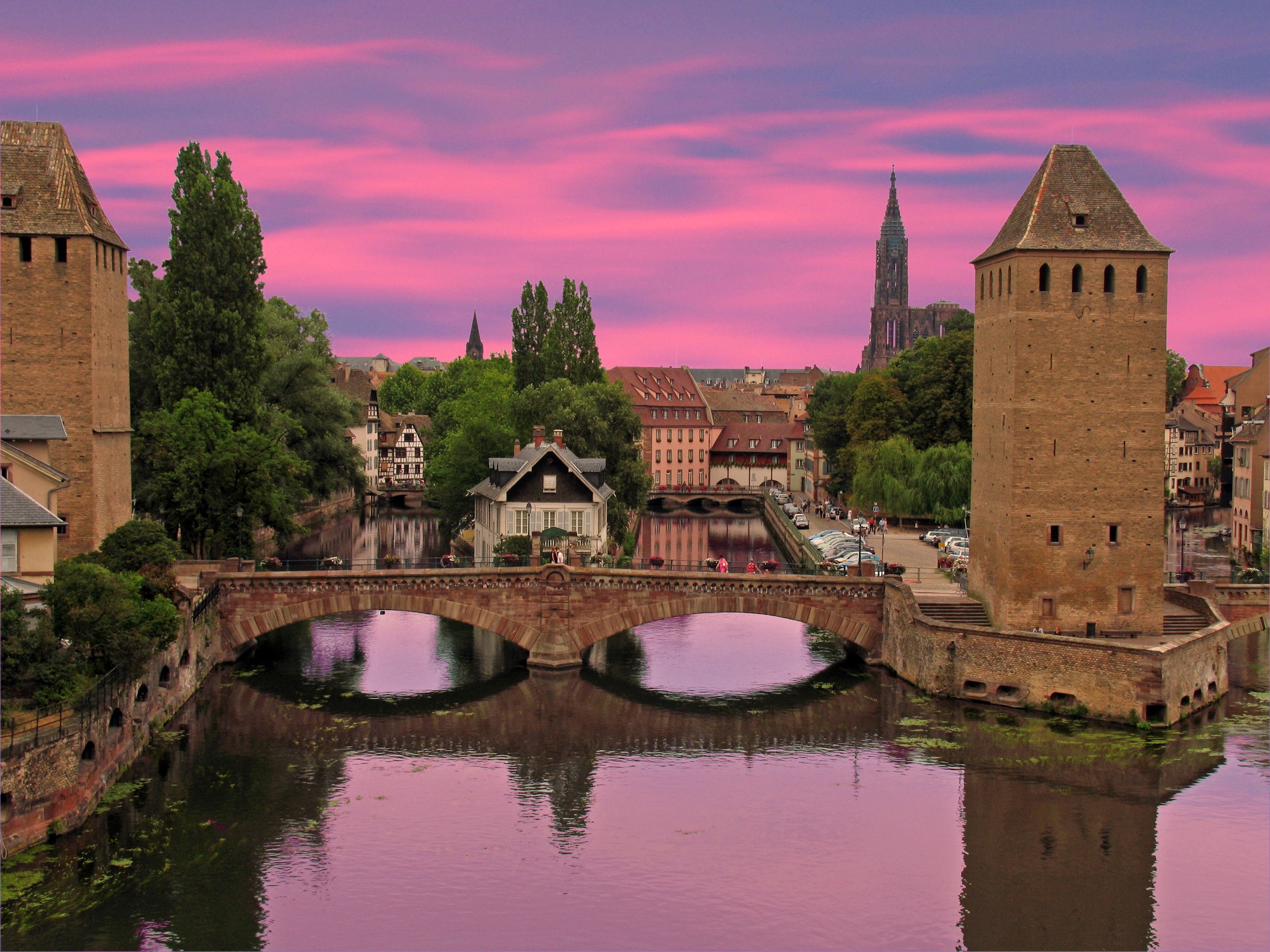 Strasbourg bridges over the river at sunset HD Wallpaper