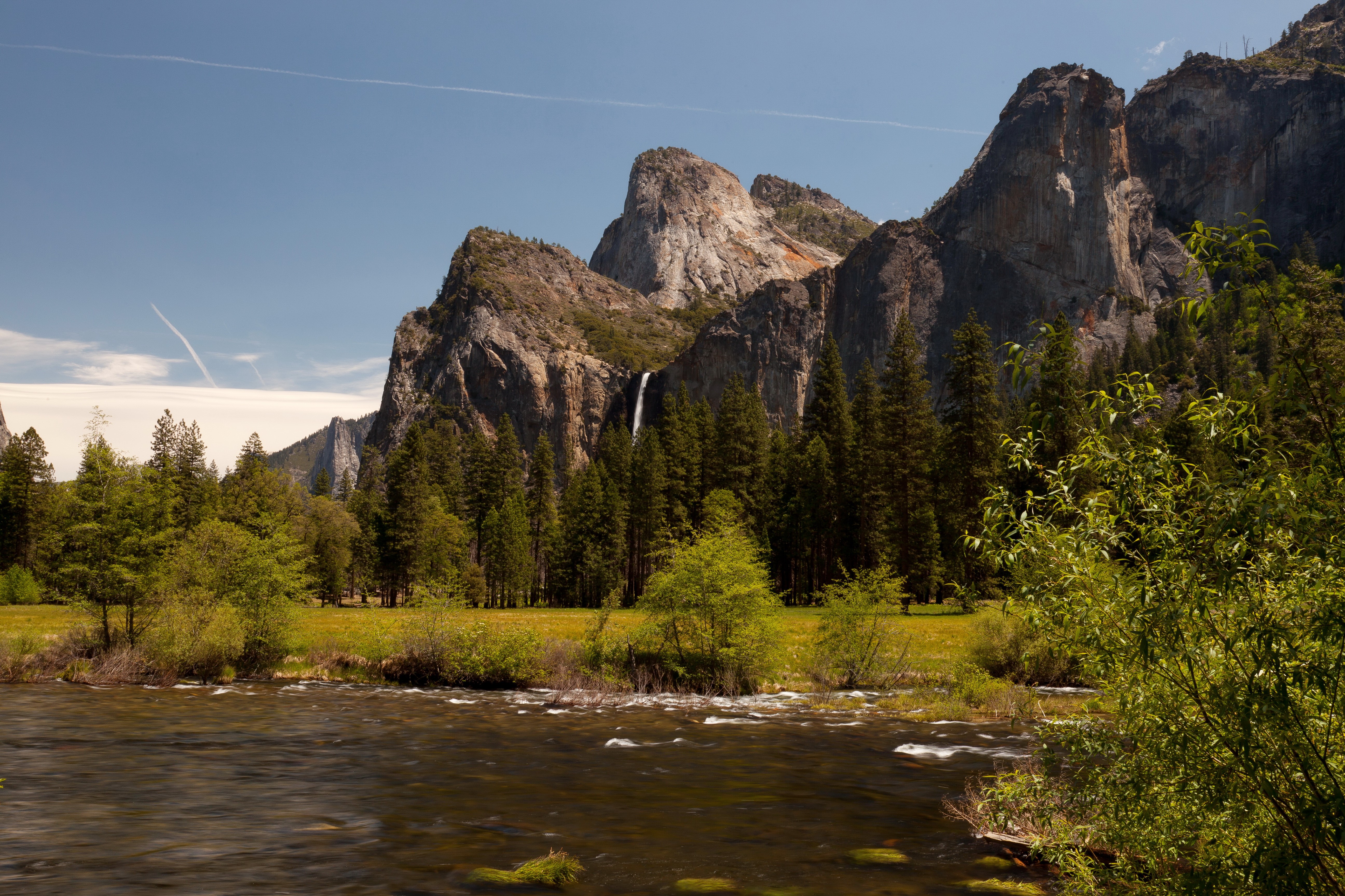 Yosemite National Park Mountains and Waterfall HD Wallpaper
