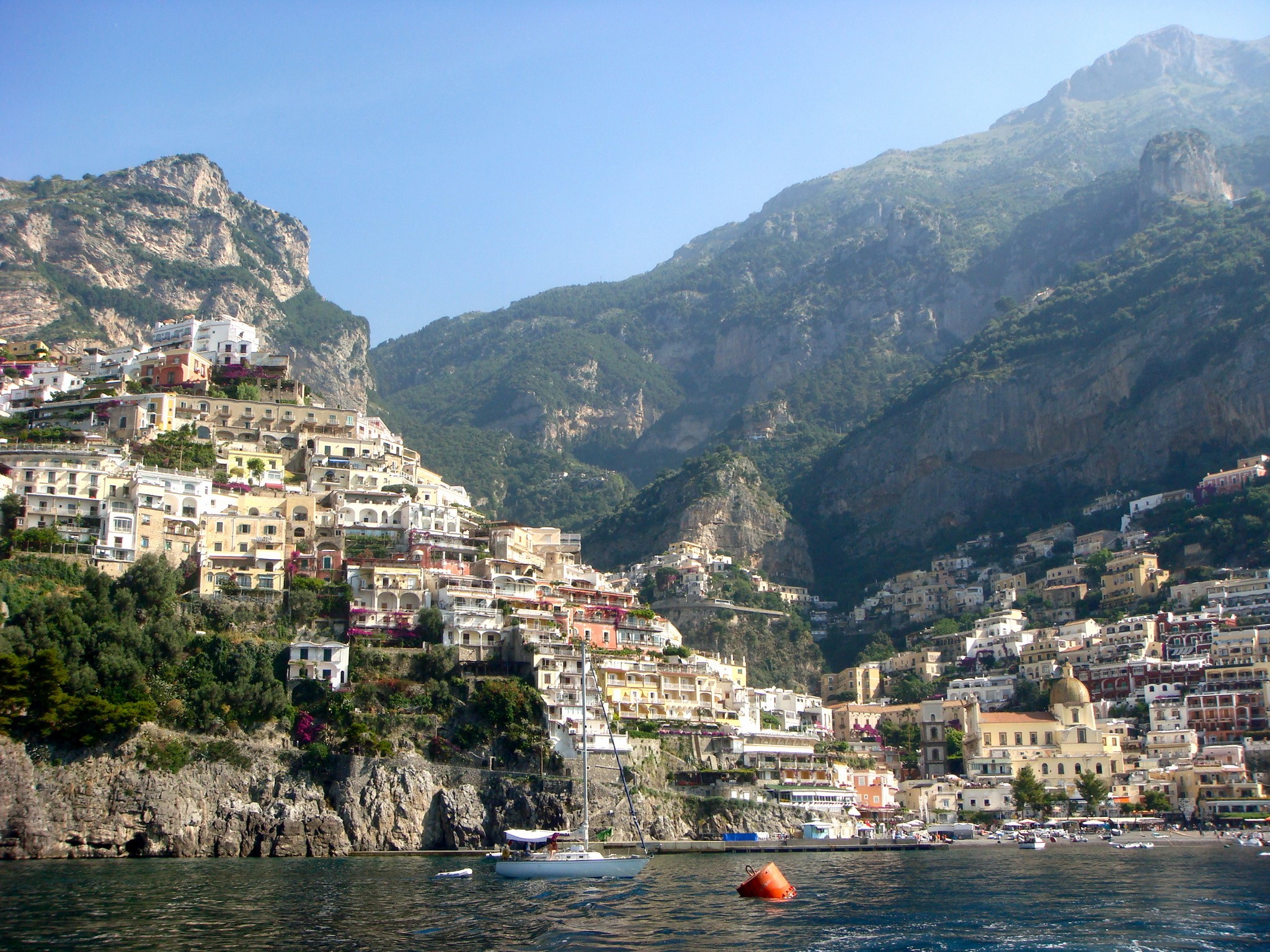 Positano, Italy: Houses on Mountainside by the Sea HD Wallpaper