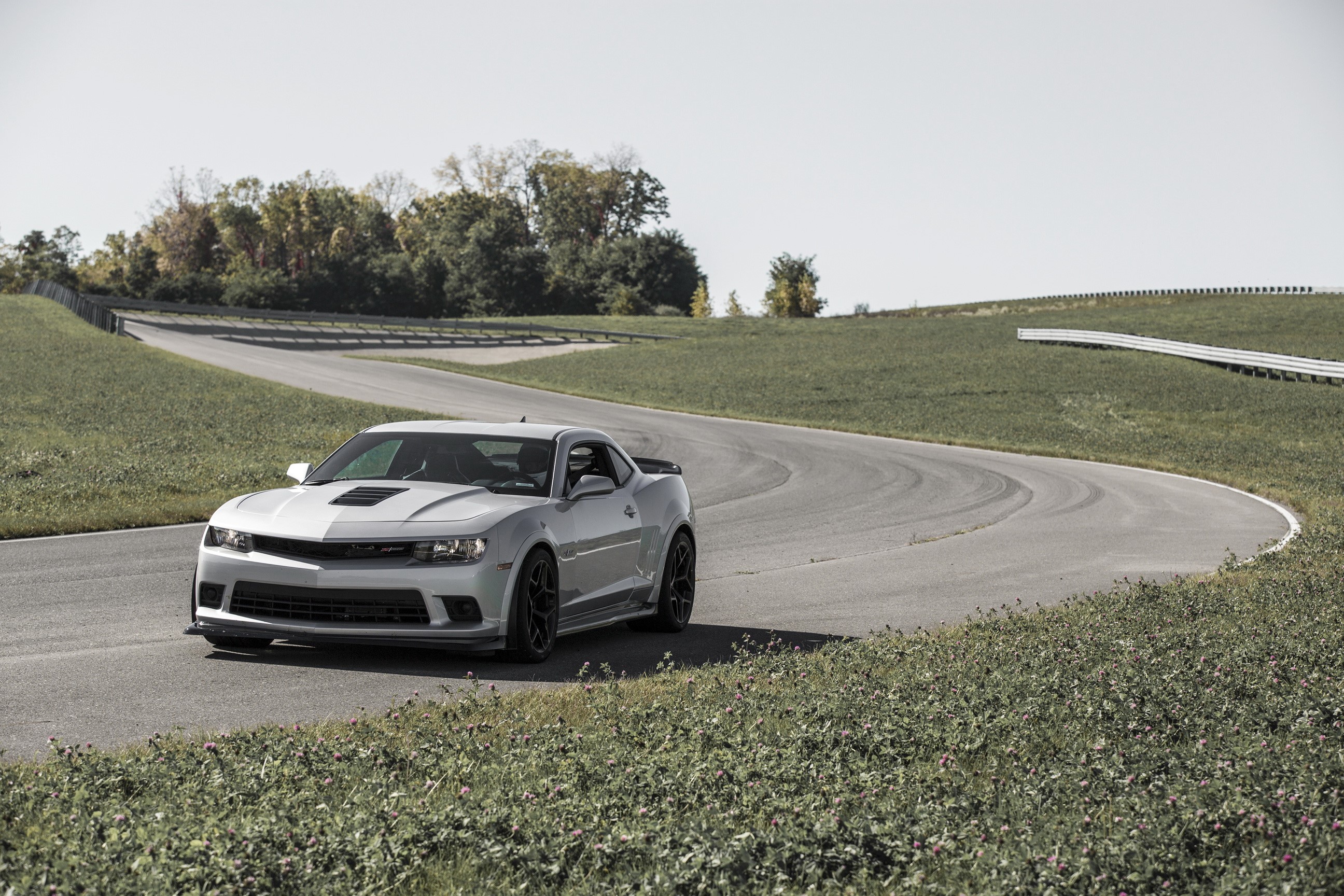2013 Chevrolet Camaro Z28 on a Racetrack HD Wallpaper