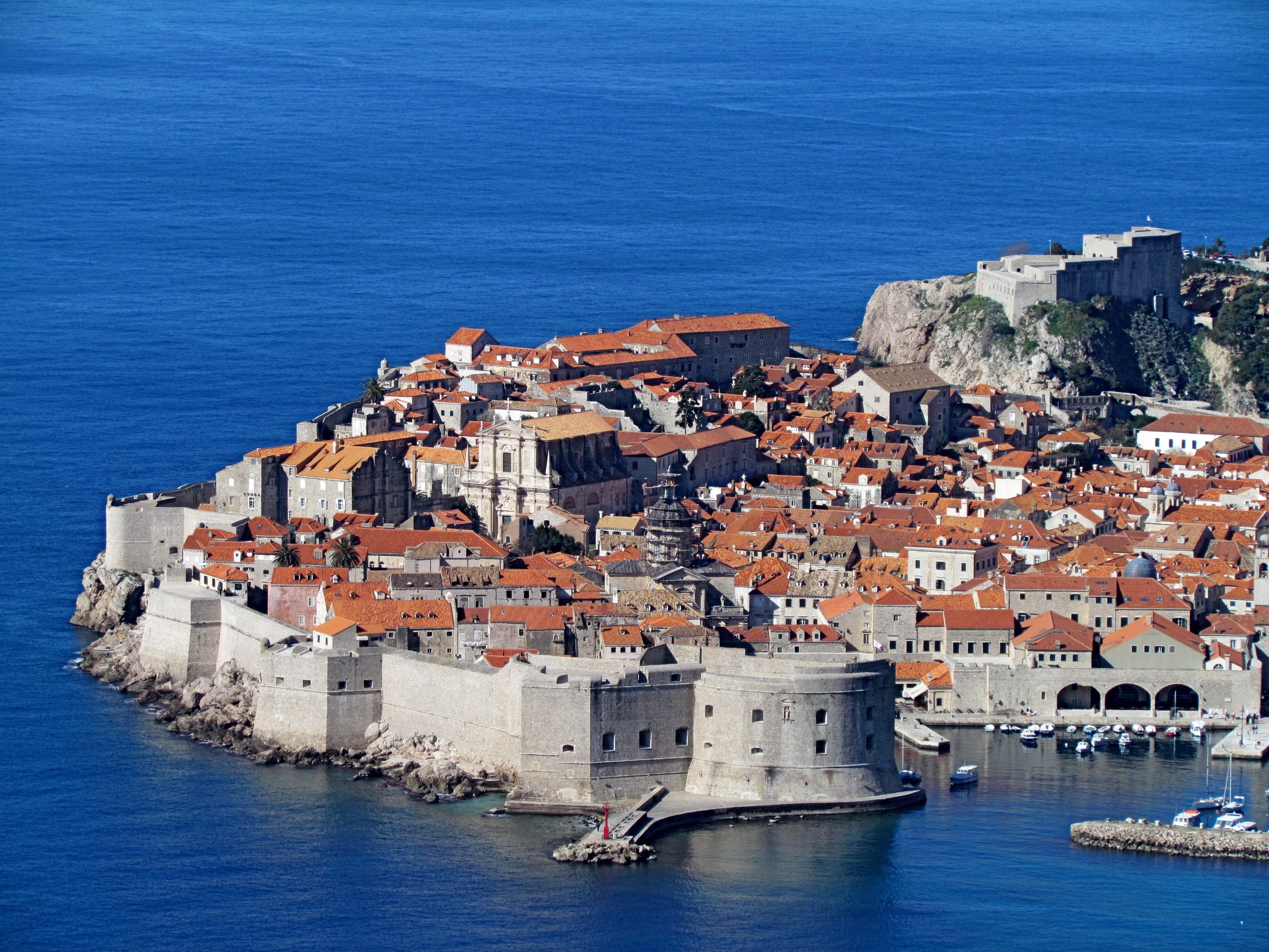 Dubrovnik, Croatia, Old Town Walls and Harbor HD Wallpaper
