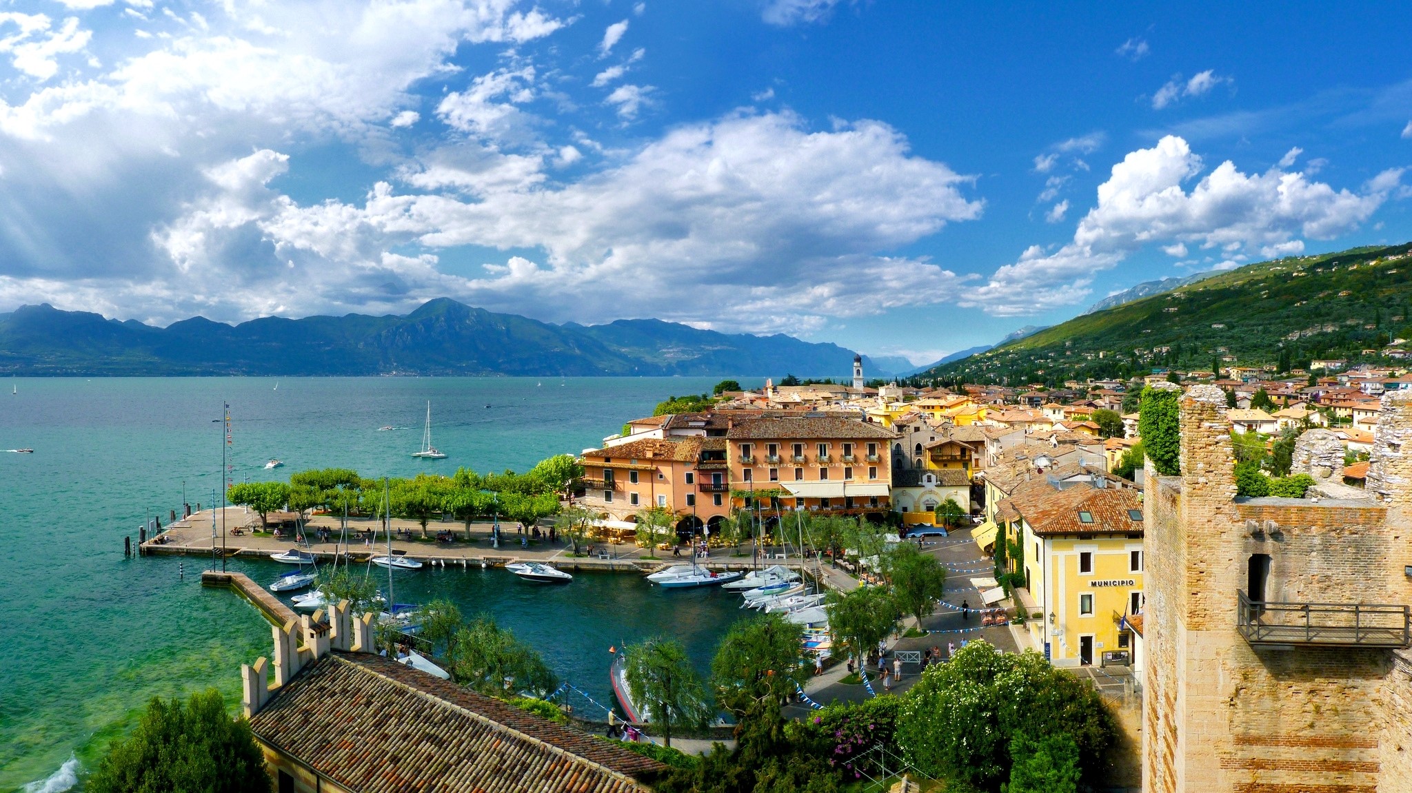 Torri del Benaco, Italy Coastline with Harbor and Mountains HD Wallpaper