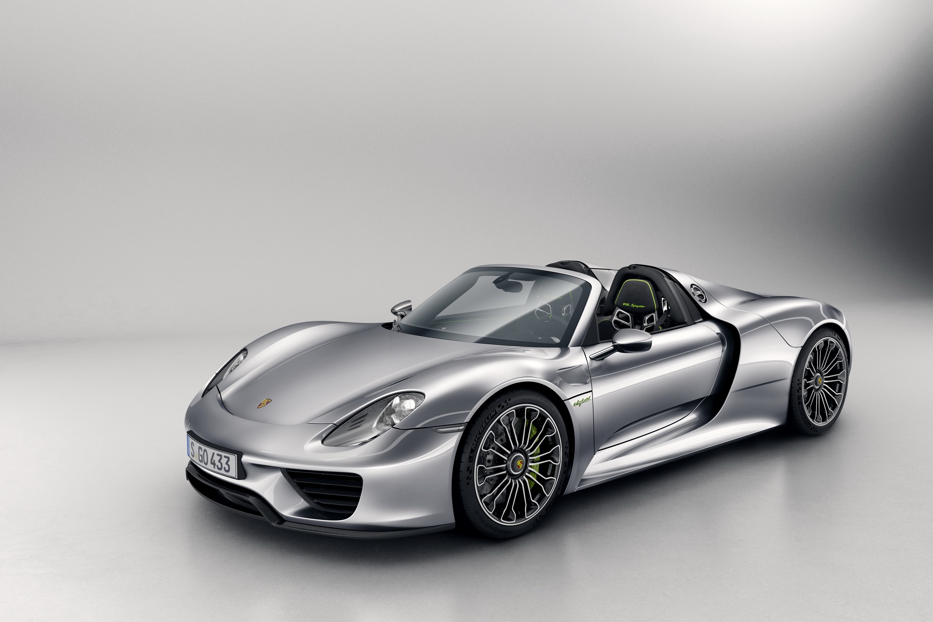 Silver 2014 Porsche 918 Spyder Cabriolet HD Wallpaper