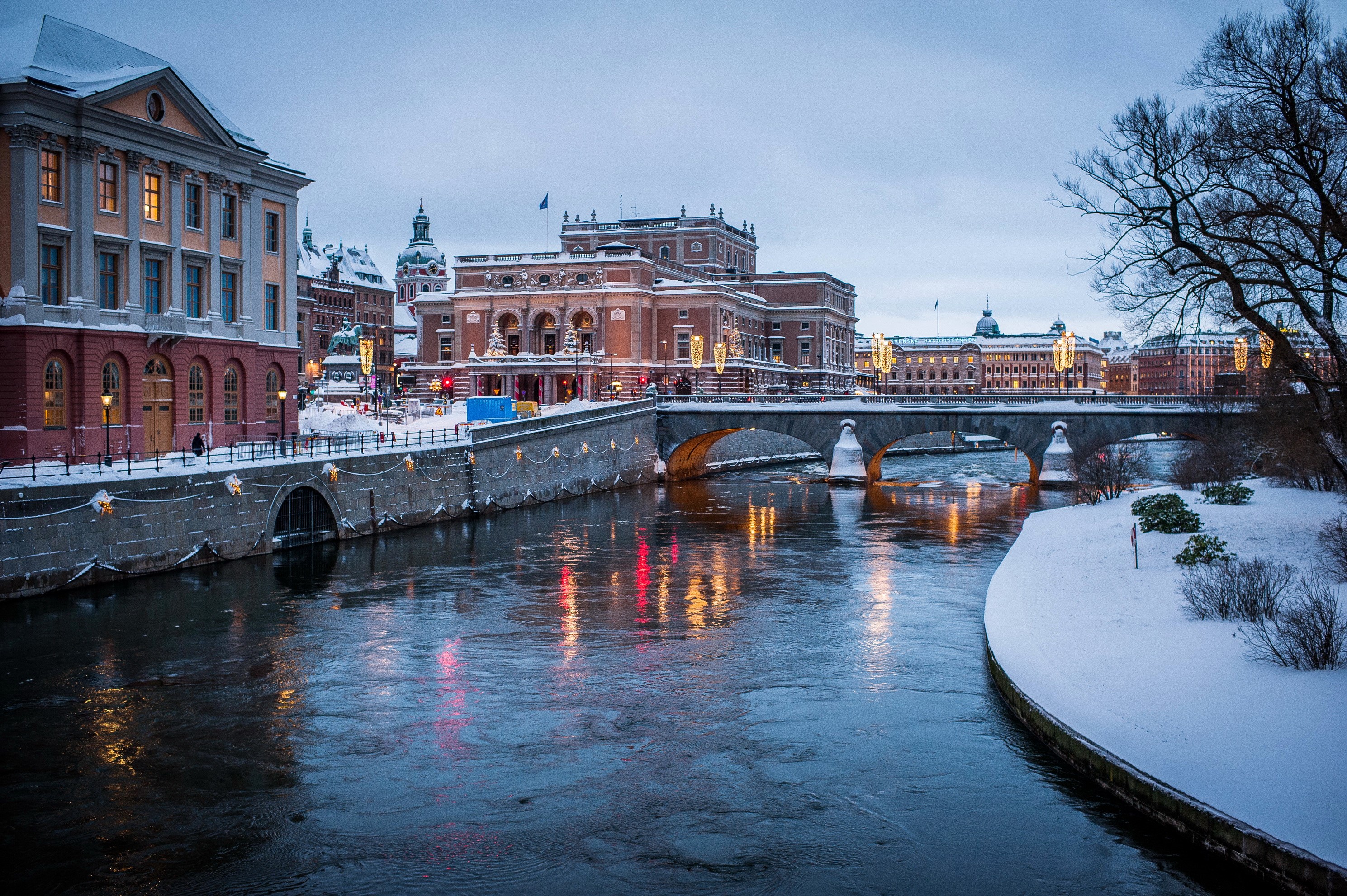 Stockholm Opera House and Bridge in Winter HD Wallpaper
