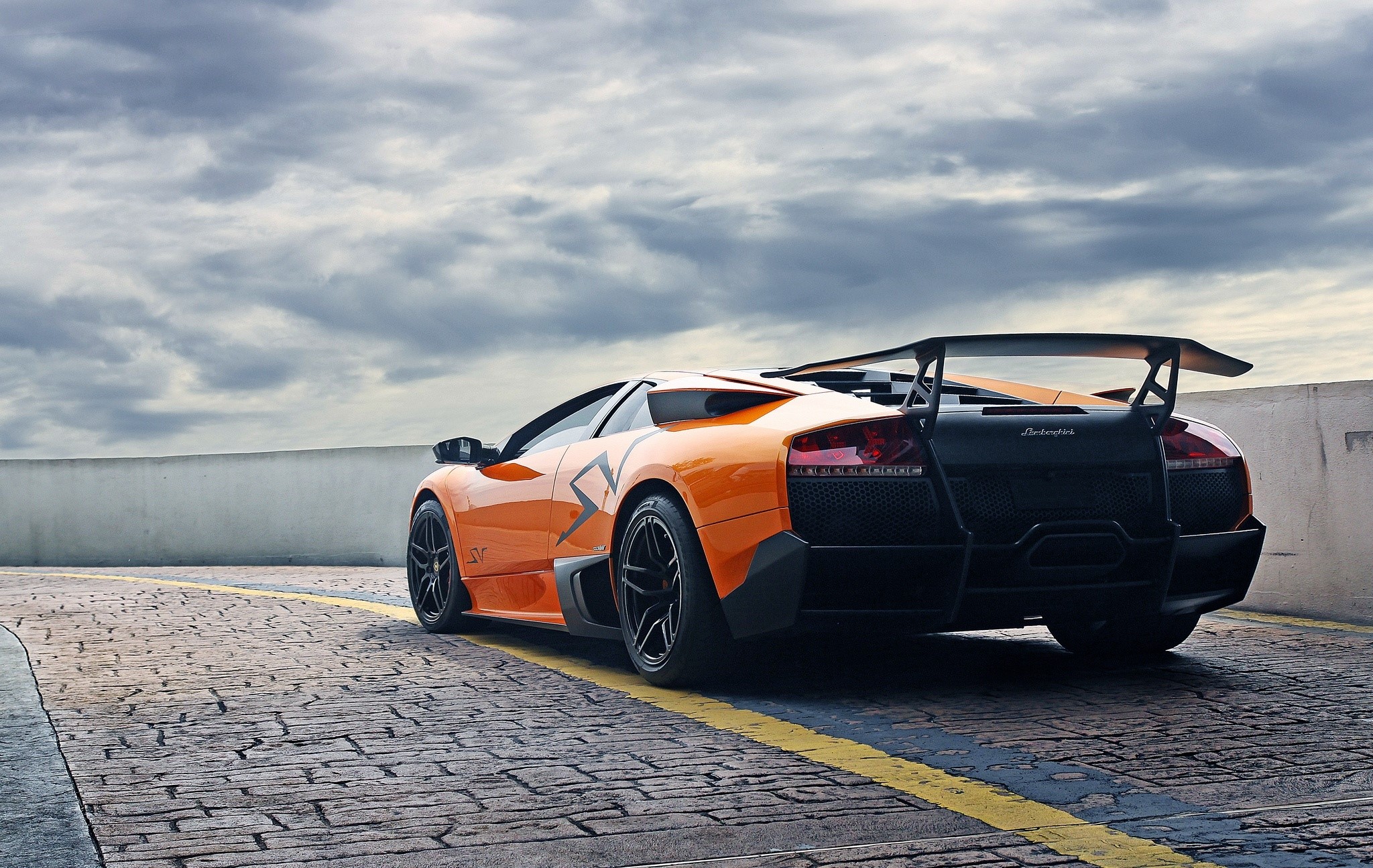 Lamborghini Murcielago LP670-4 SV rear view HD Wallpaper
