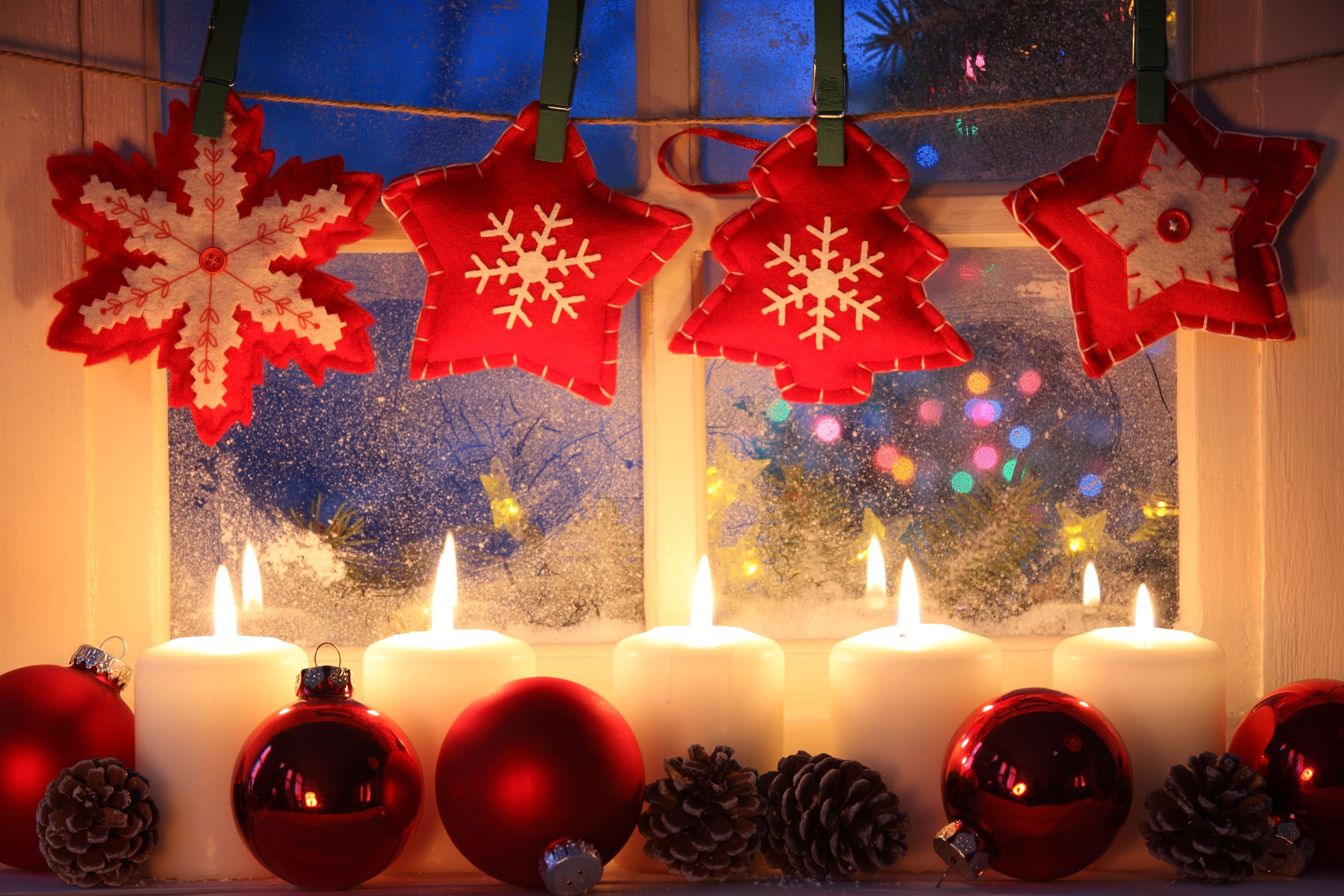 Christmas Decorations with Candles and Ornaments HD Wallpaper