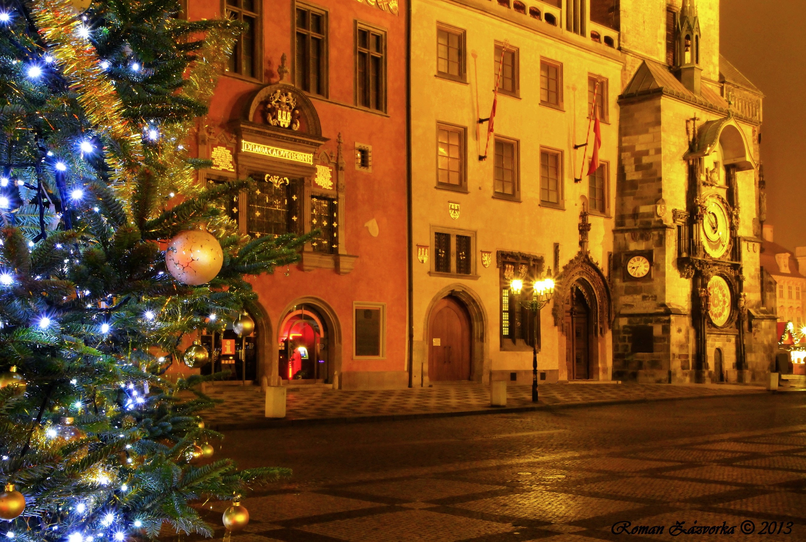 Prague Christmas Tree and Old Town Square at Night HD Wallpaper