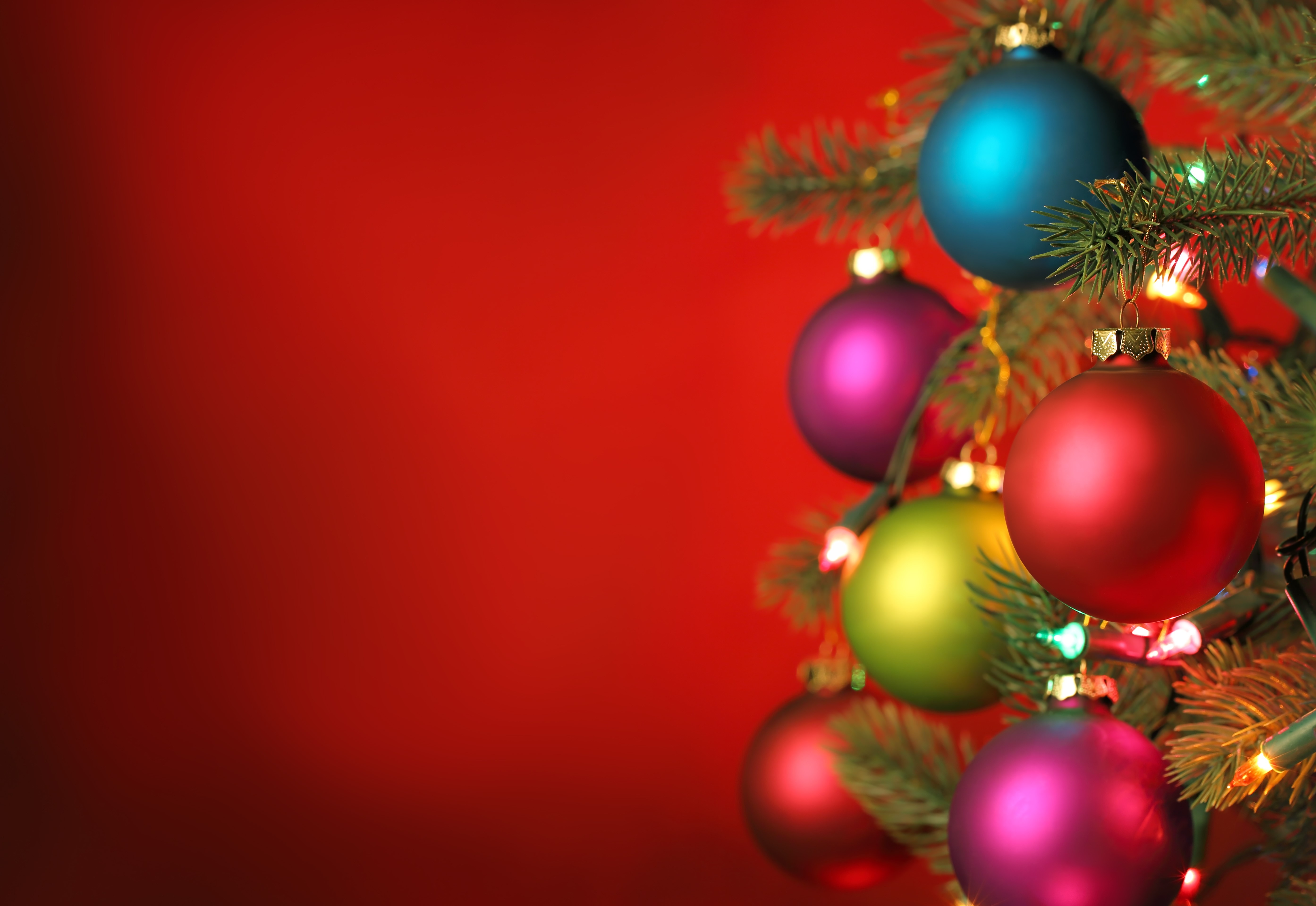 Christmas Ornaments on a Tree HD Wallpaper