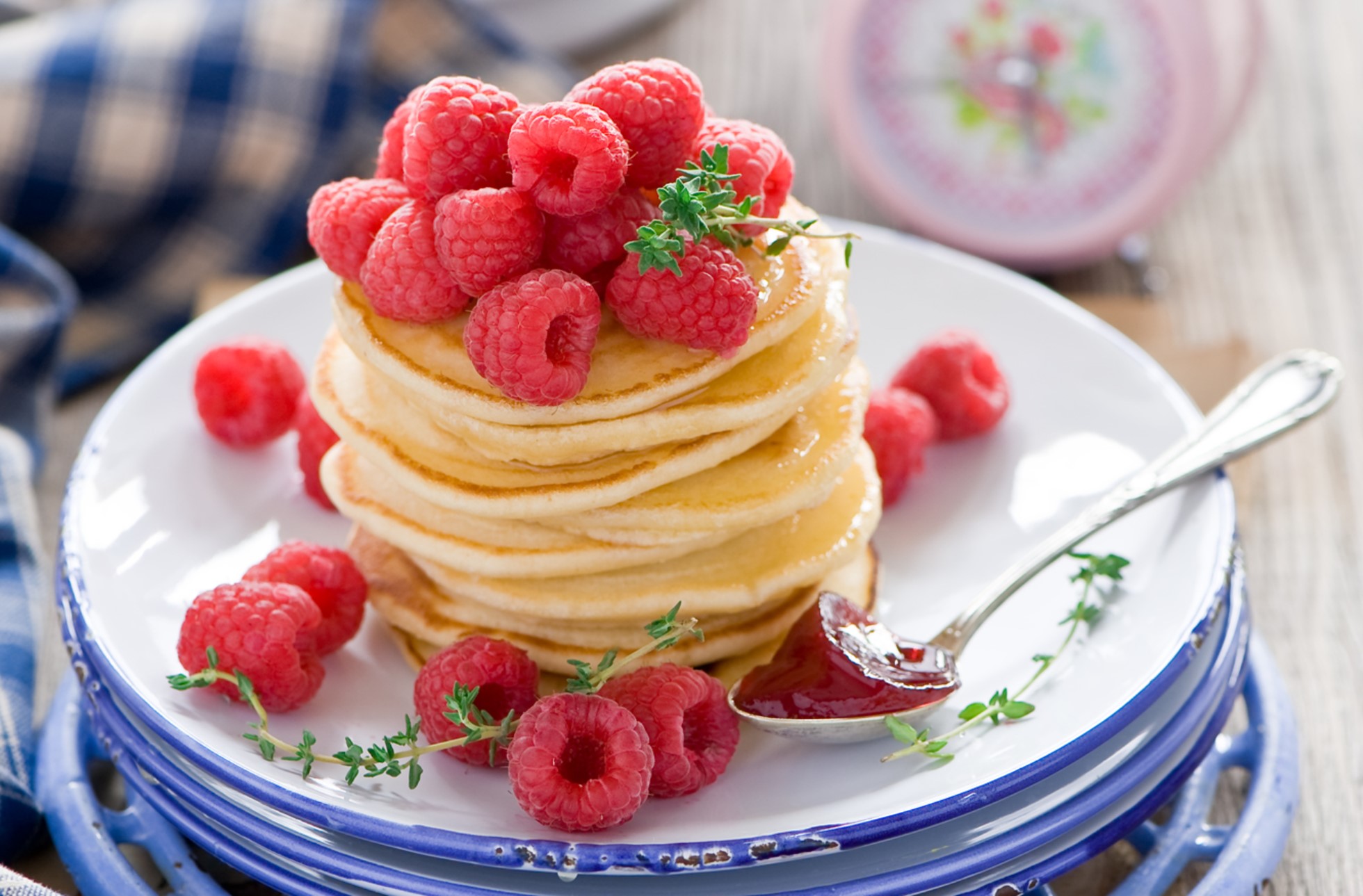 Stack of pancakes with raspberries and jam HD Wallpaper