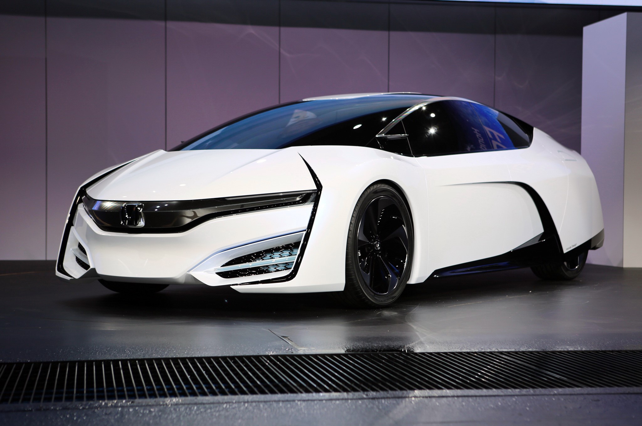 2013 Honda FCEV concept car HD Wallpaper