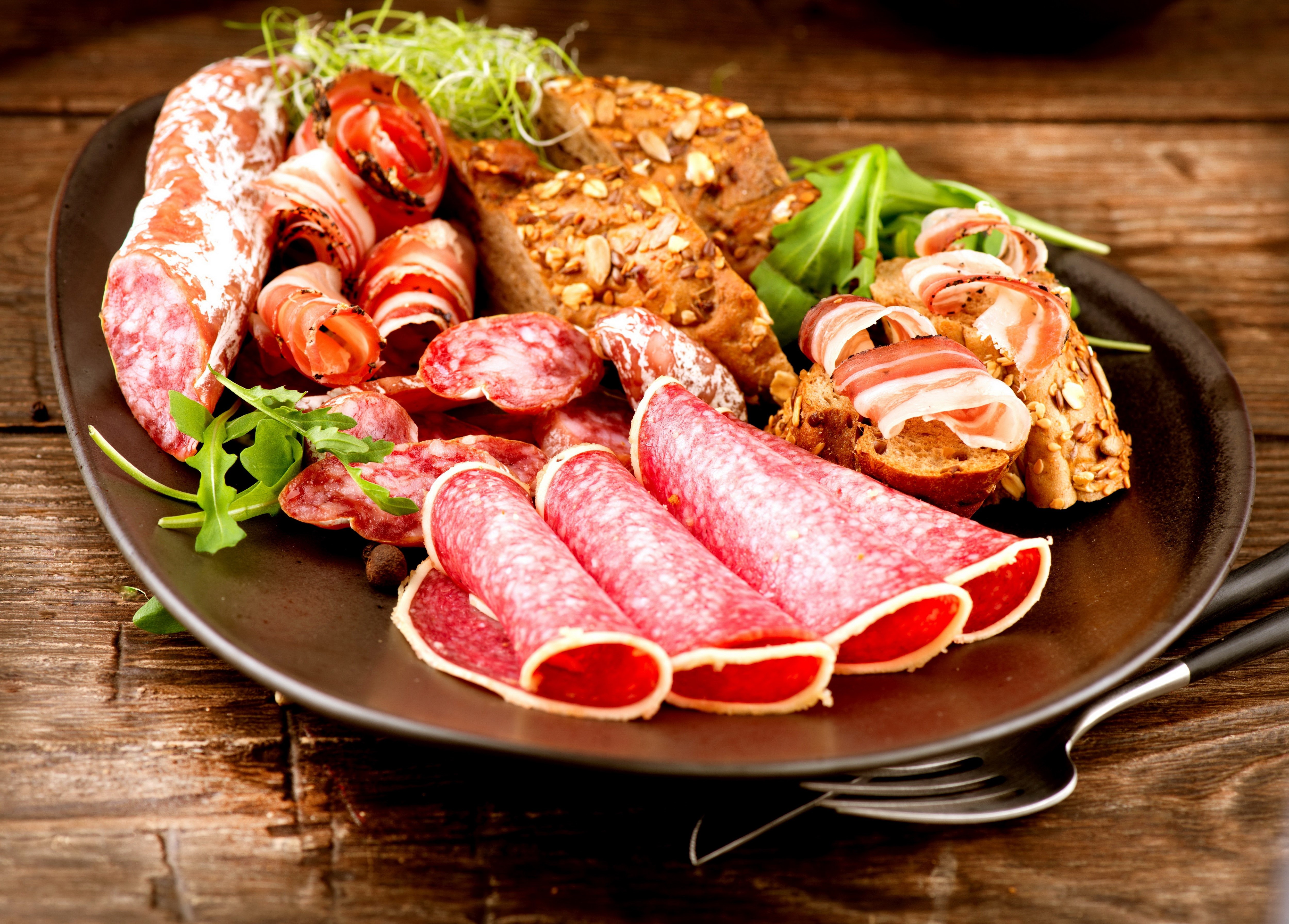 Charcuterie board with salami, ham, and bread HD Wallpaper