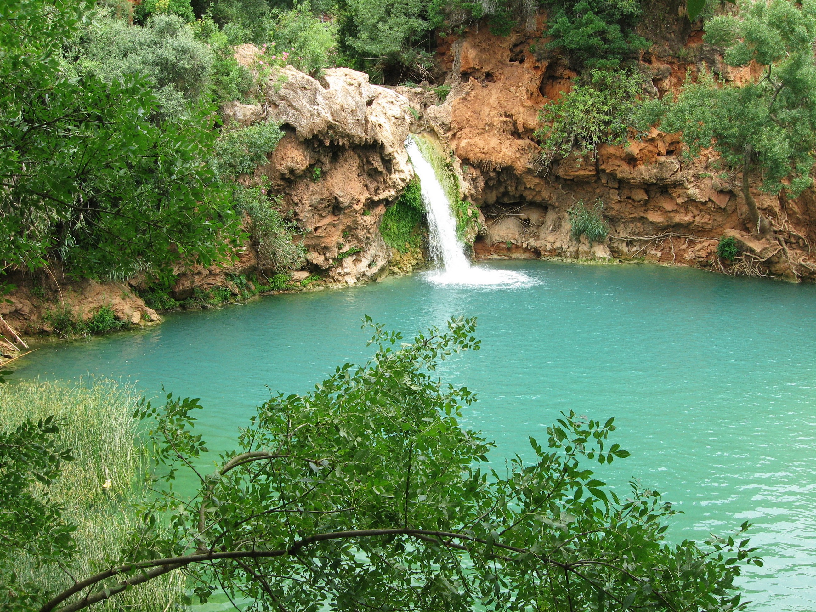 Waterfall at Pego do Inferno, Portugal HD Wallpaper