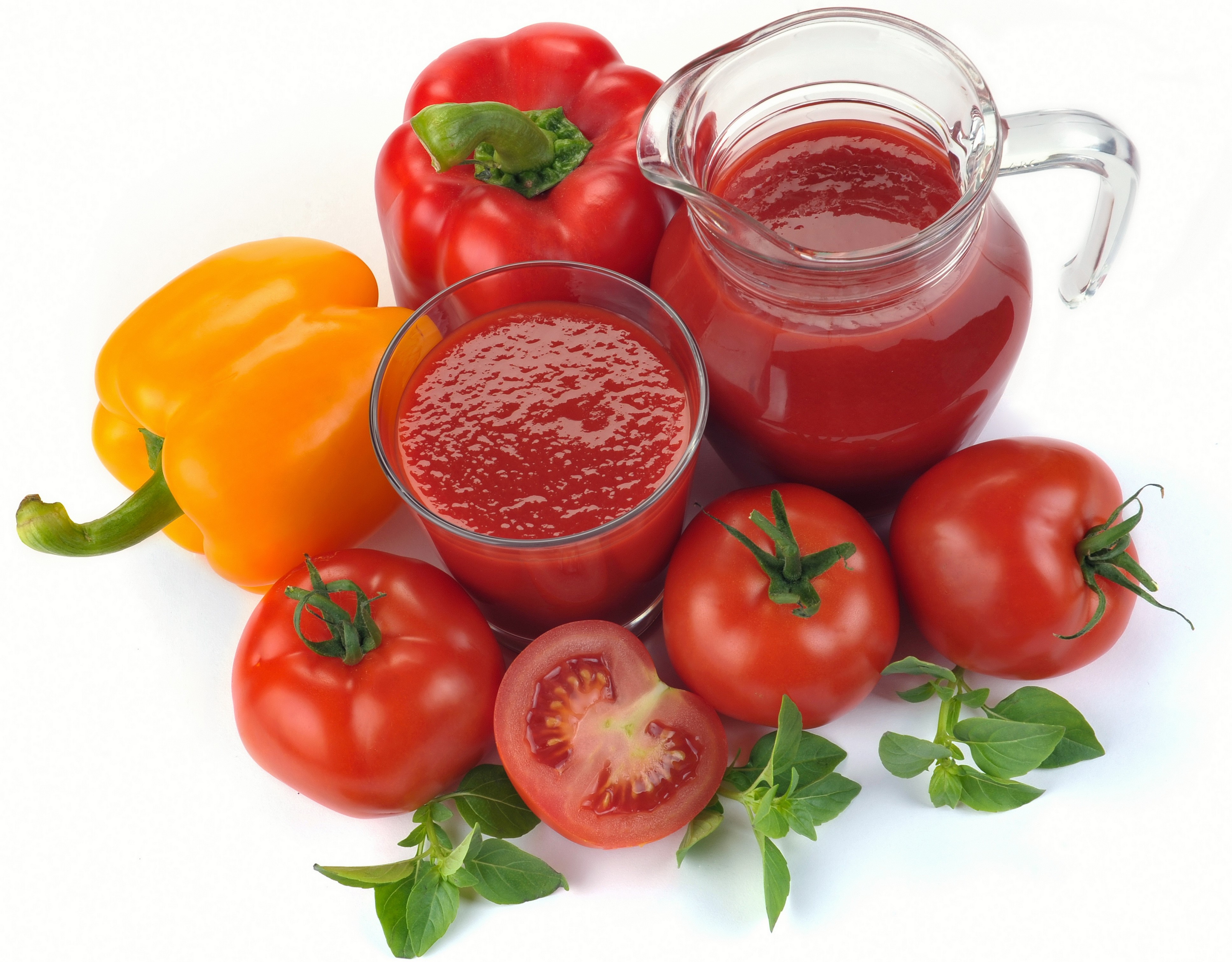 Tomatoes, Bell Peppers, and Tomato Juice in a Jug and Glass HD Wallpaper