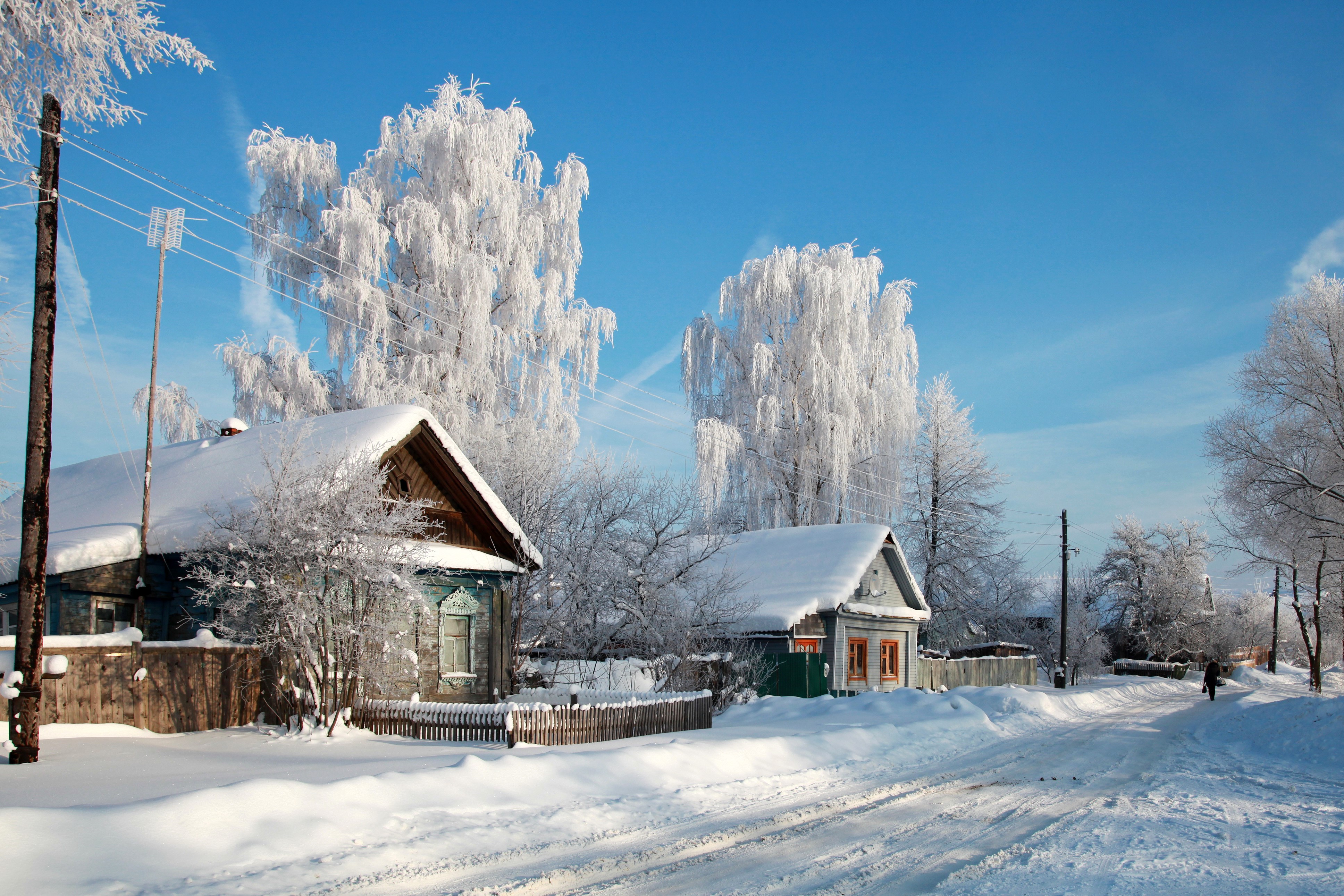 Winter Village Scene in Russia HD Wallpaper