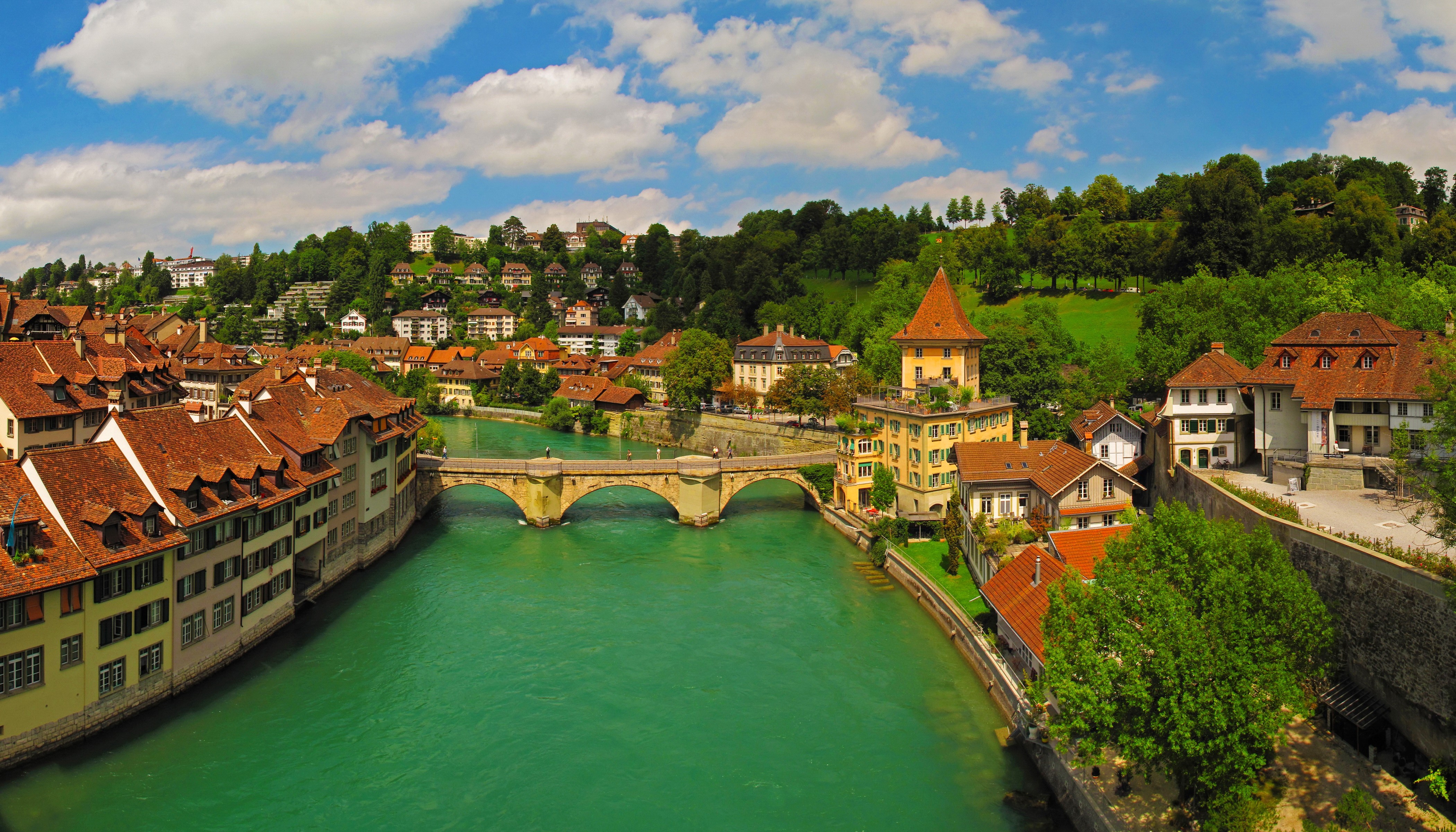 Bern, Switzerland: River and Old Town HD Wallpaper
