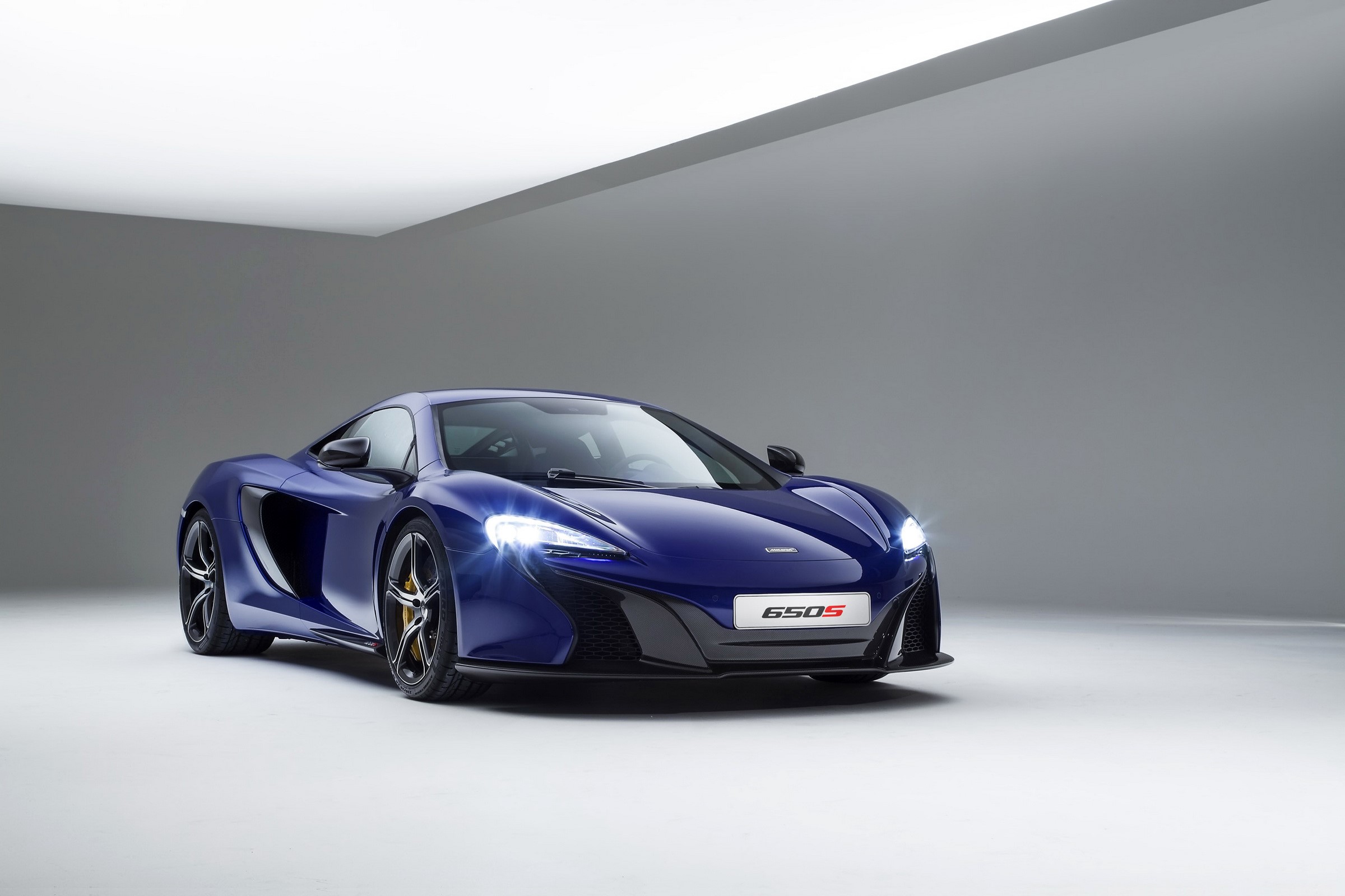 Blue McLaren 650S Sports Car HD Wallpaper