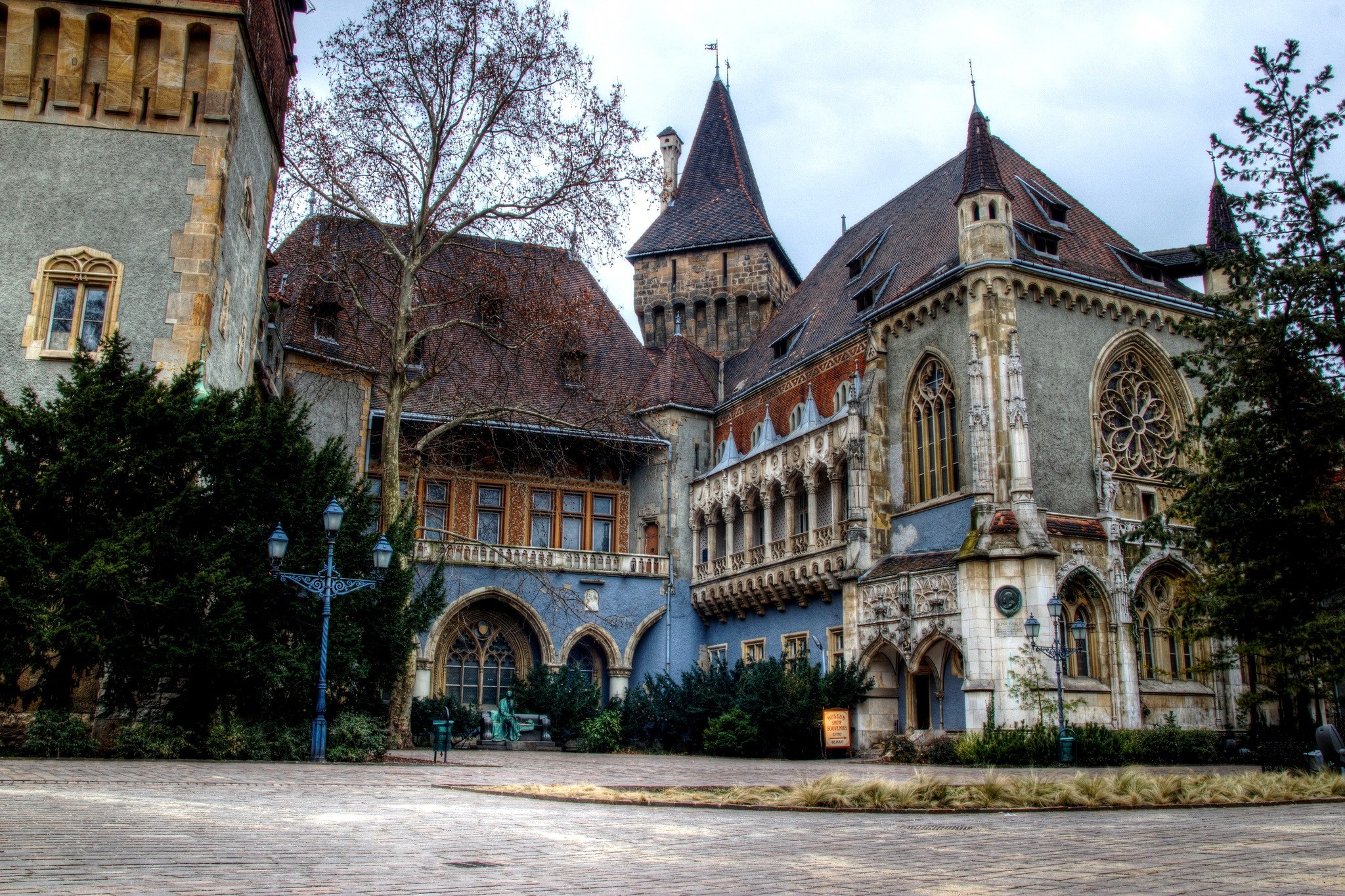 Vajdahunyad Castle in Budapest, Hungary HD Wallpaper