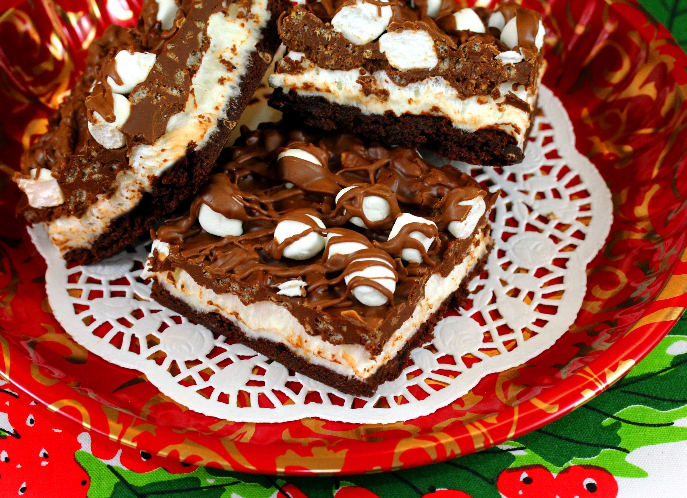 Chocolate marshmallow brownies on a festive plate HD Wallpaper