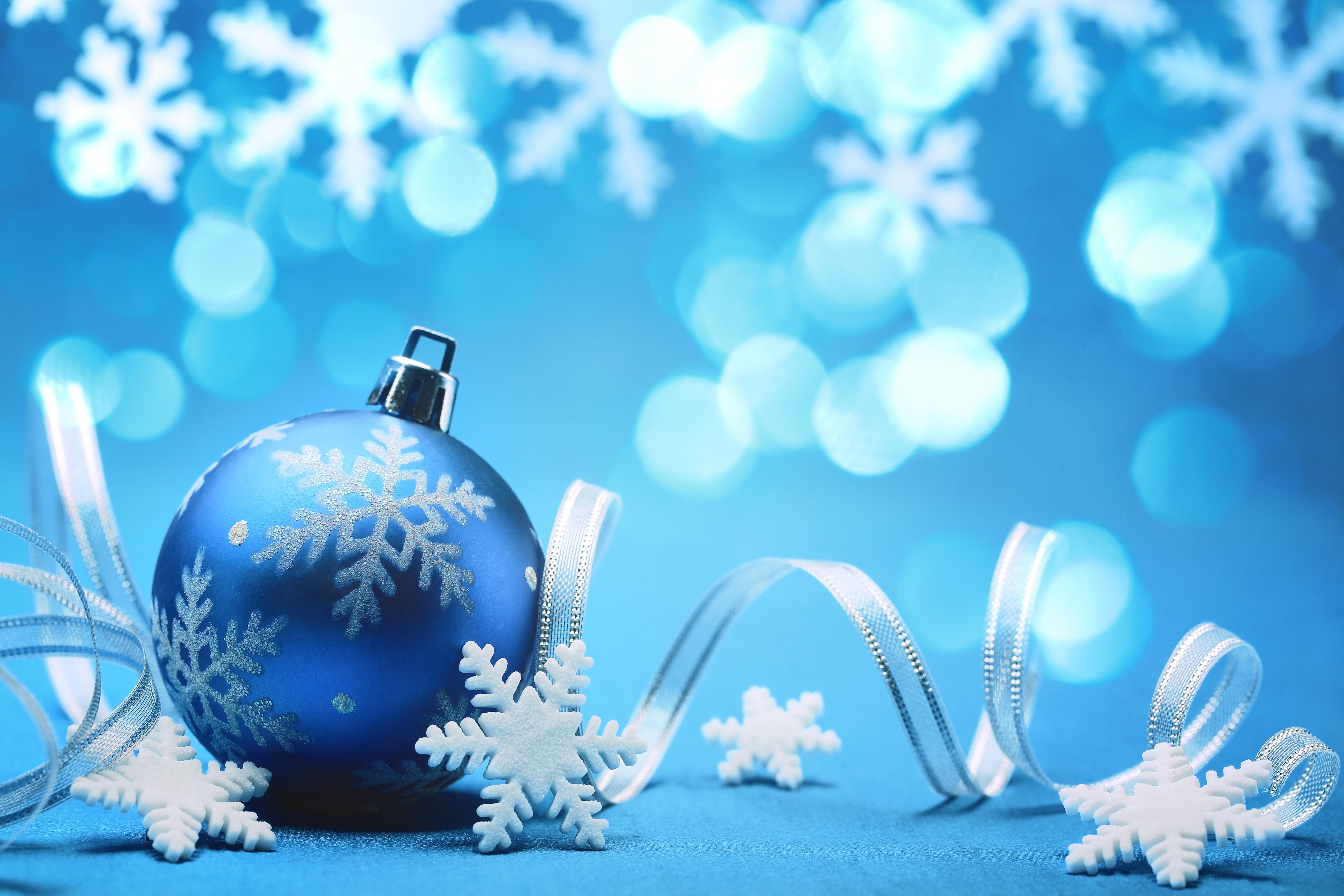Blue Christmas Ornament with Snowflakes and Ribbon HD Wallpaper