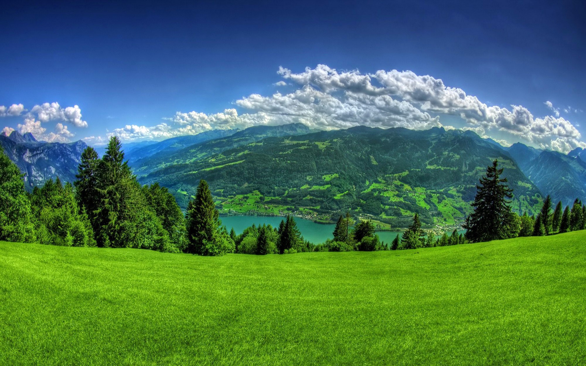 Walenstadt, Switzerland Mountains and Lake Scenery HD Wallpaper