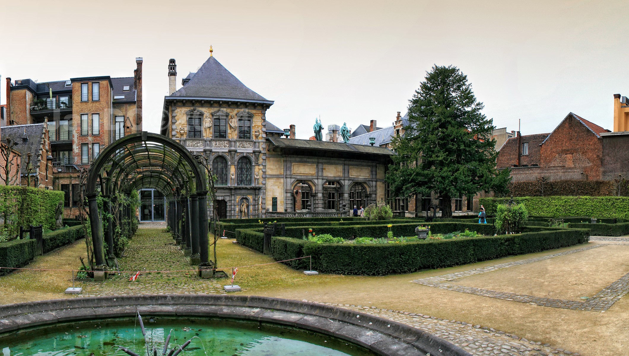 Rubens House Garden in Antwerp, Belgium HD Wallpaper