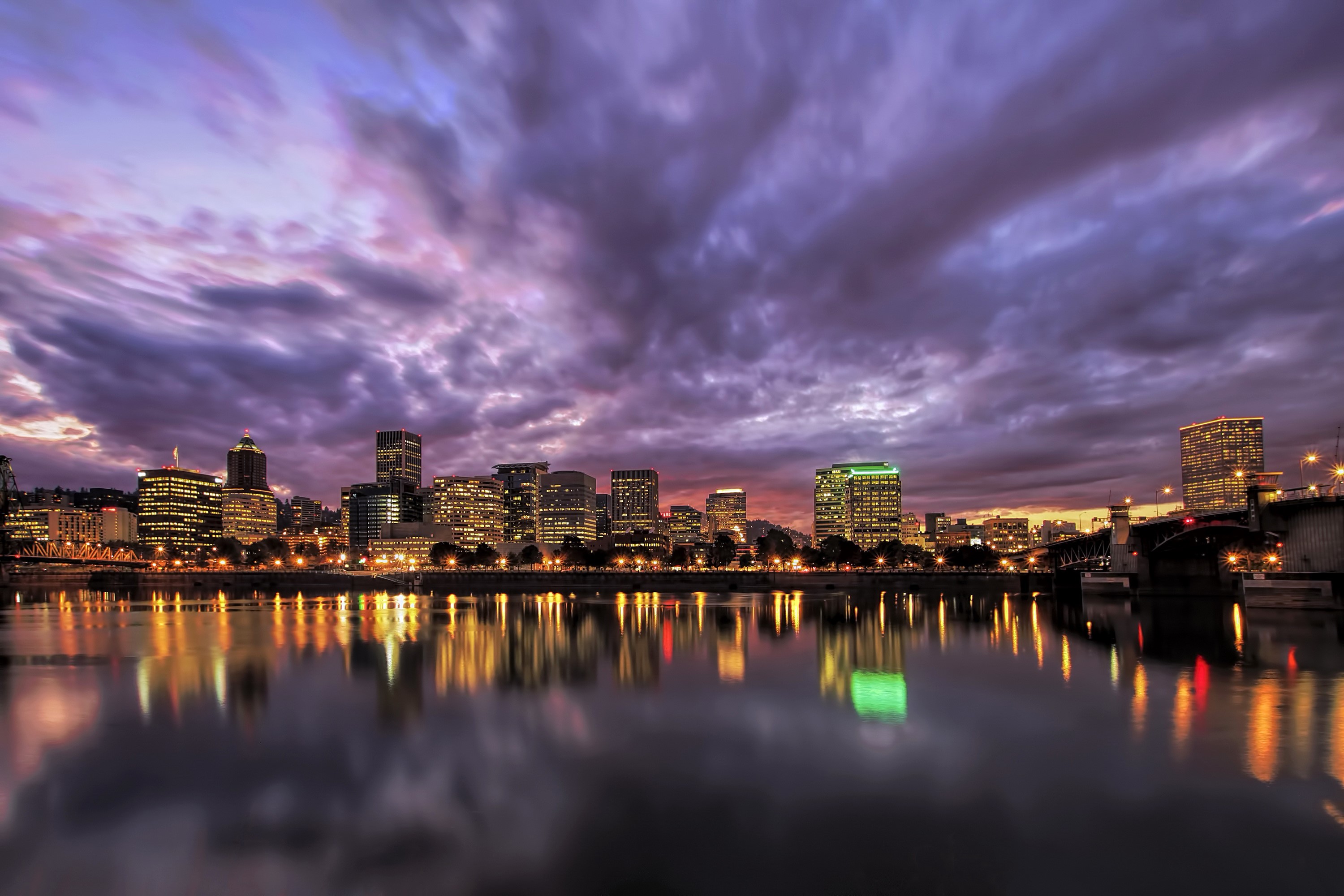 Portland Oregon skyline at dusk with river reflections HD Wallpaper