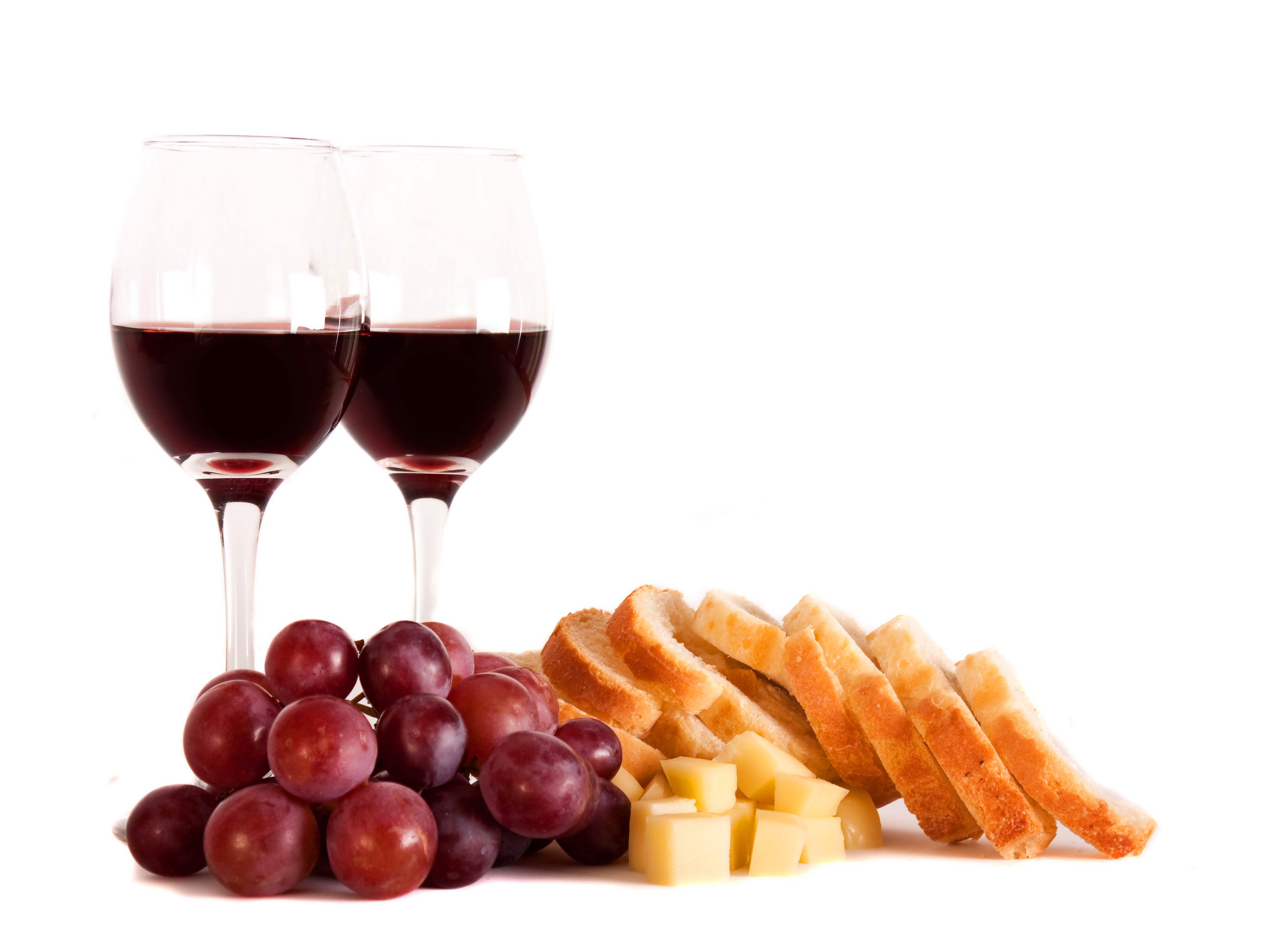 Two glasses of red wine with grapes, cheese, and bread HD Wallpaper