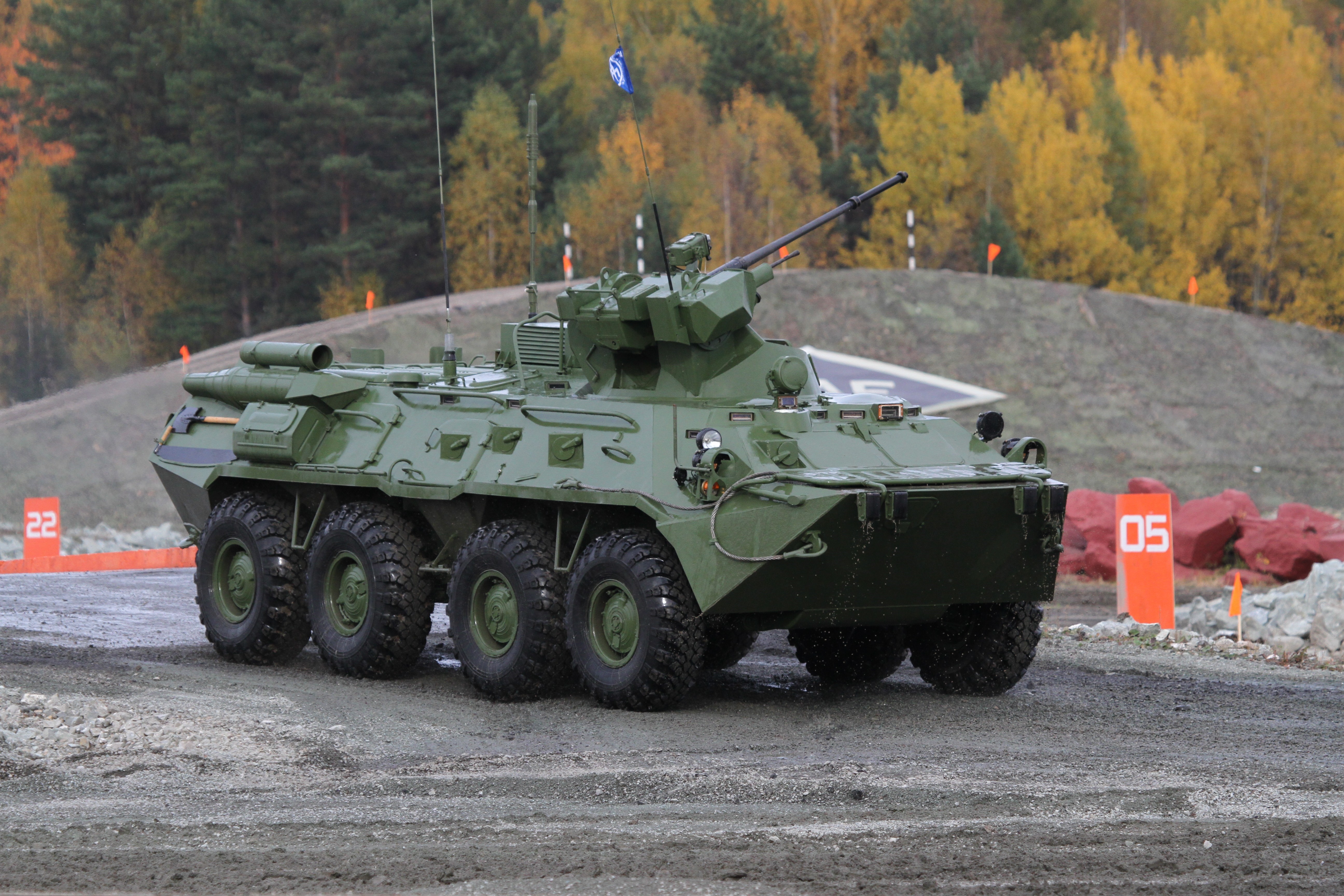 BTR-82A Armored Personnel Carrier HD Wallpaper