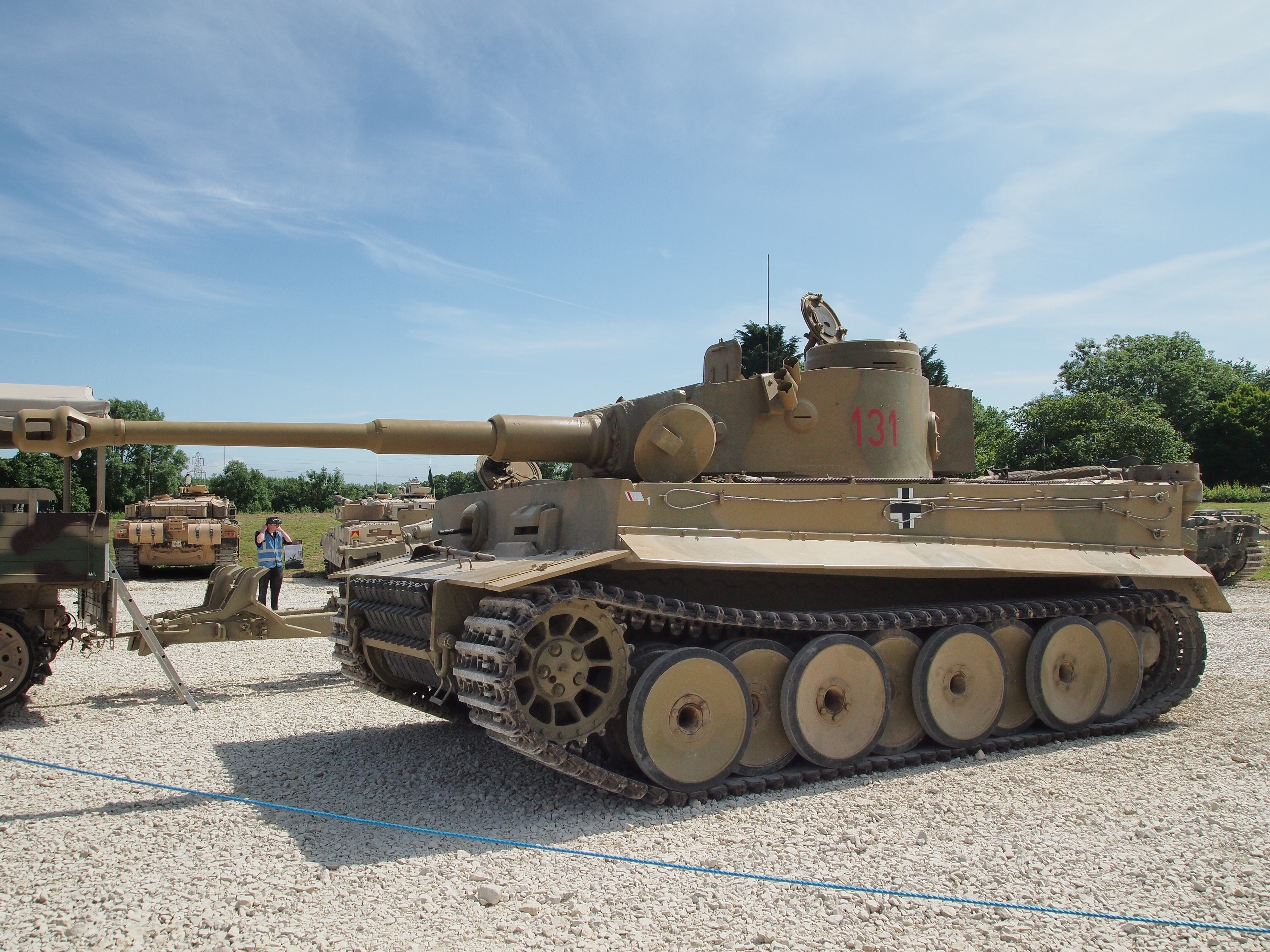 Tiger Tank with German Cross and Number 131 HD Wallpaper