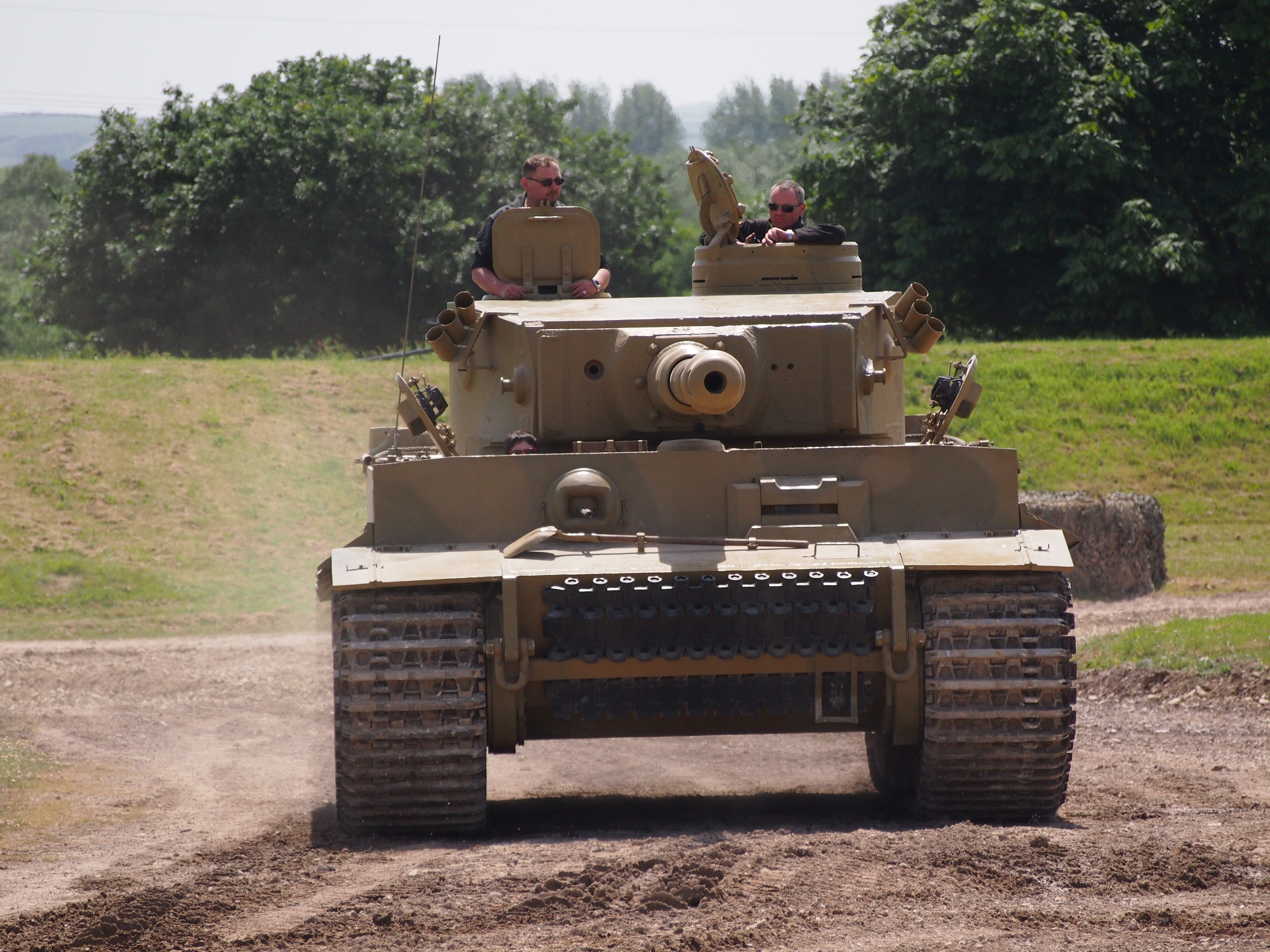 Tiger Tank with Crew HD Wallpaper