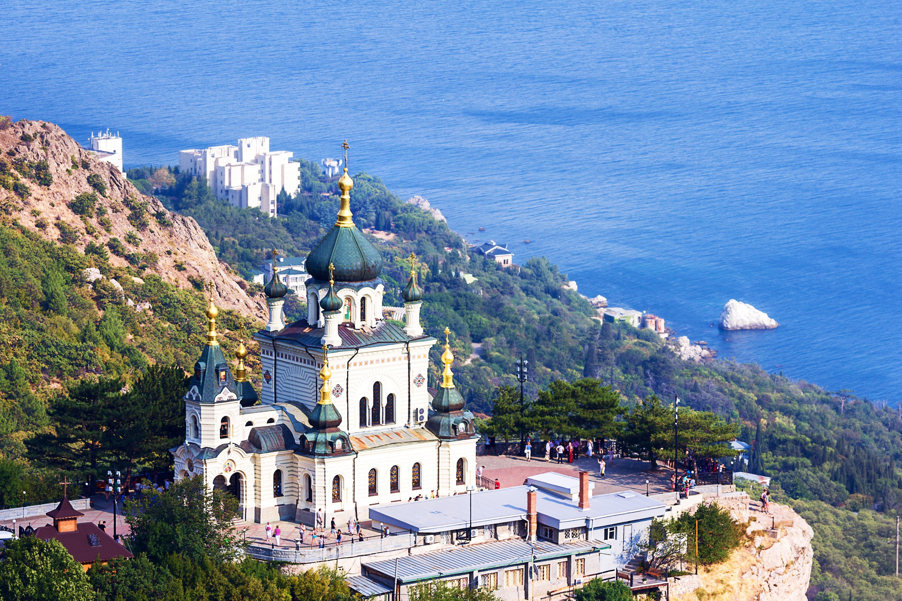 Church of the Resurrection, Foros, Crimea, overlooking the Black Sea HD Wallpaper
