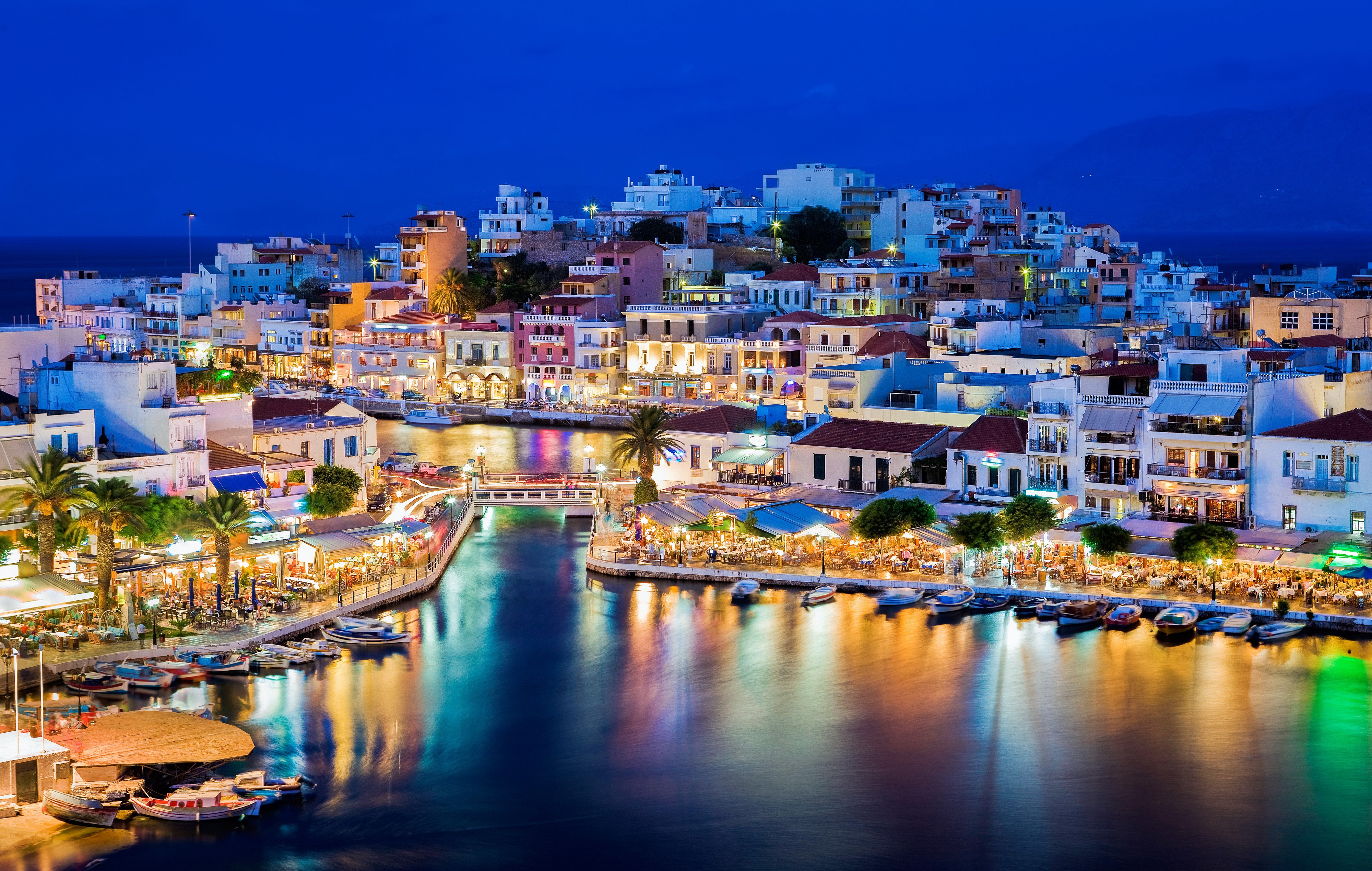 4K Night View of Agios Nikolaos, Crete, Greece HD Wallpaper