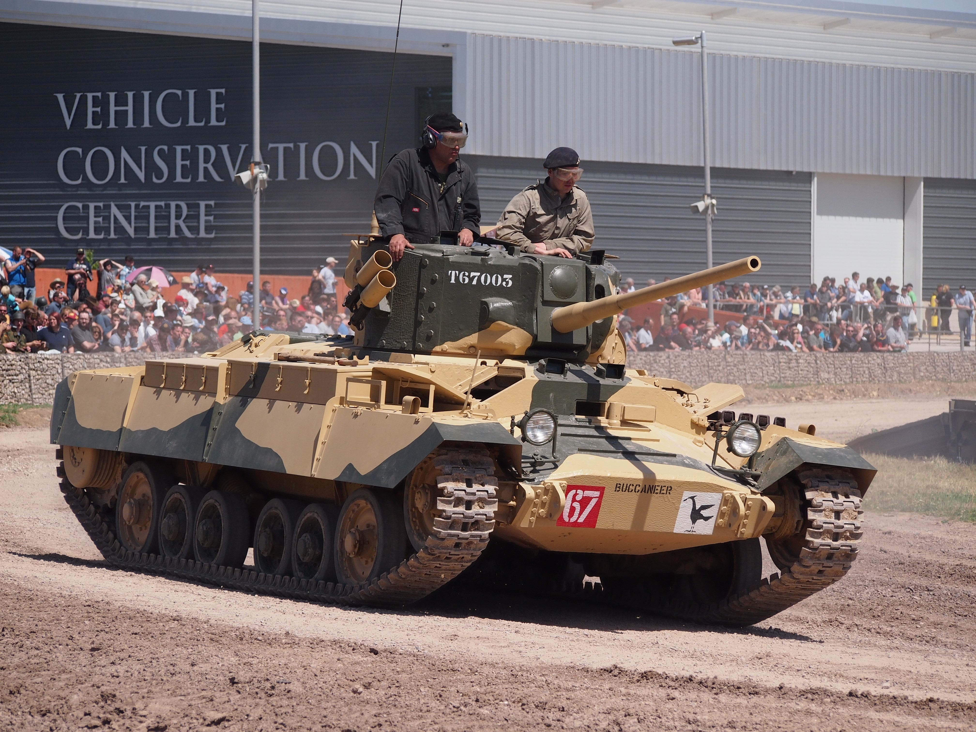 Valentine Mk IX Tank with Crew HD Wallpaper
