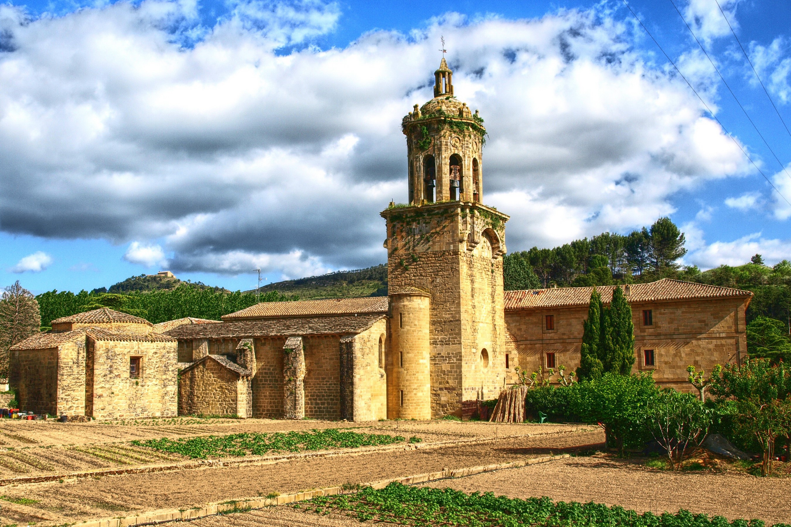 Monastery of Santa María la Real de Irache, Navarra, Spain HD Wallpaper