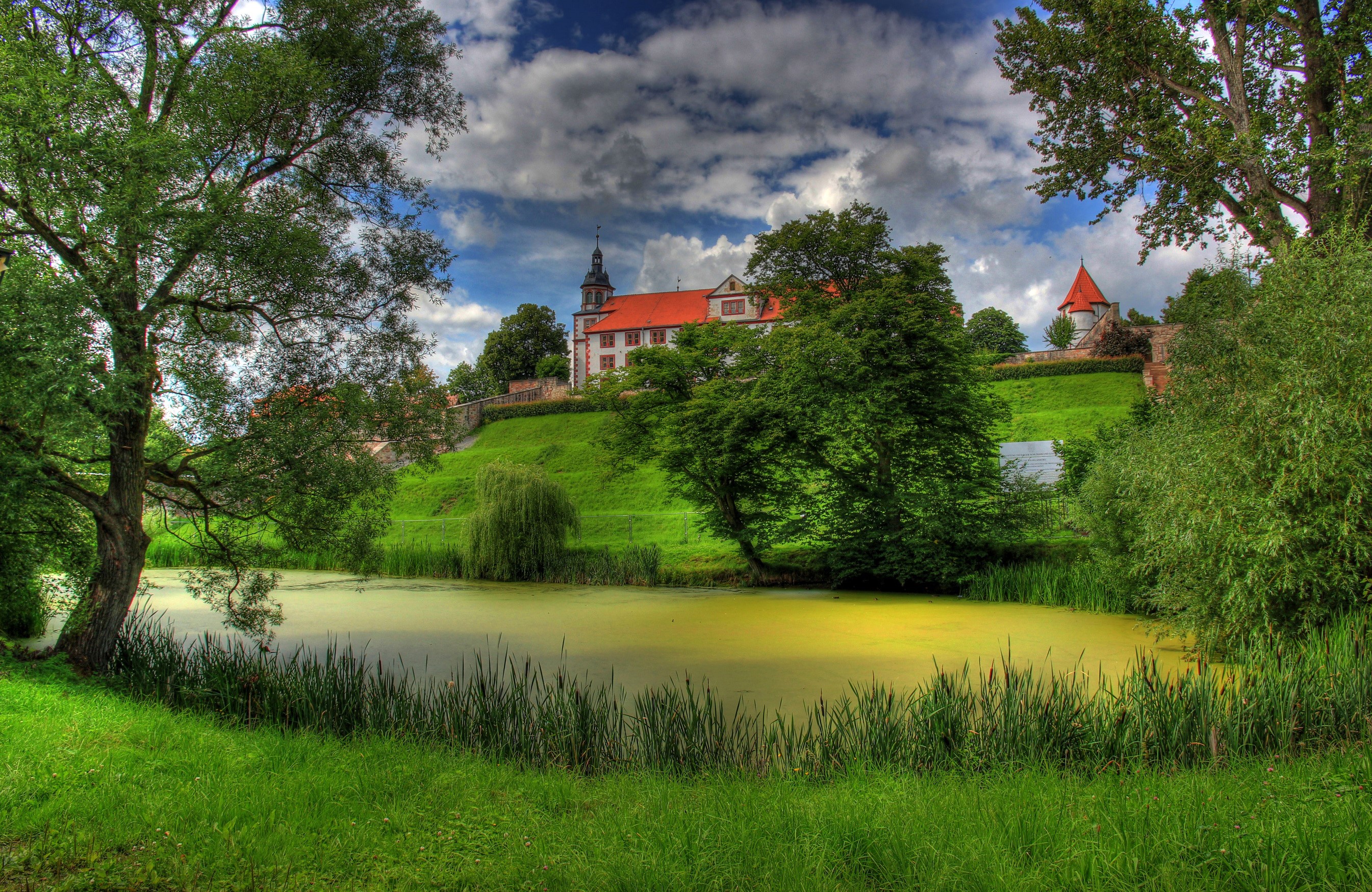 Schmalkalden Castle and Pond in Germany HD Wallpaper