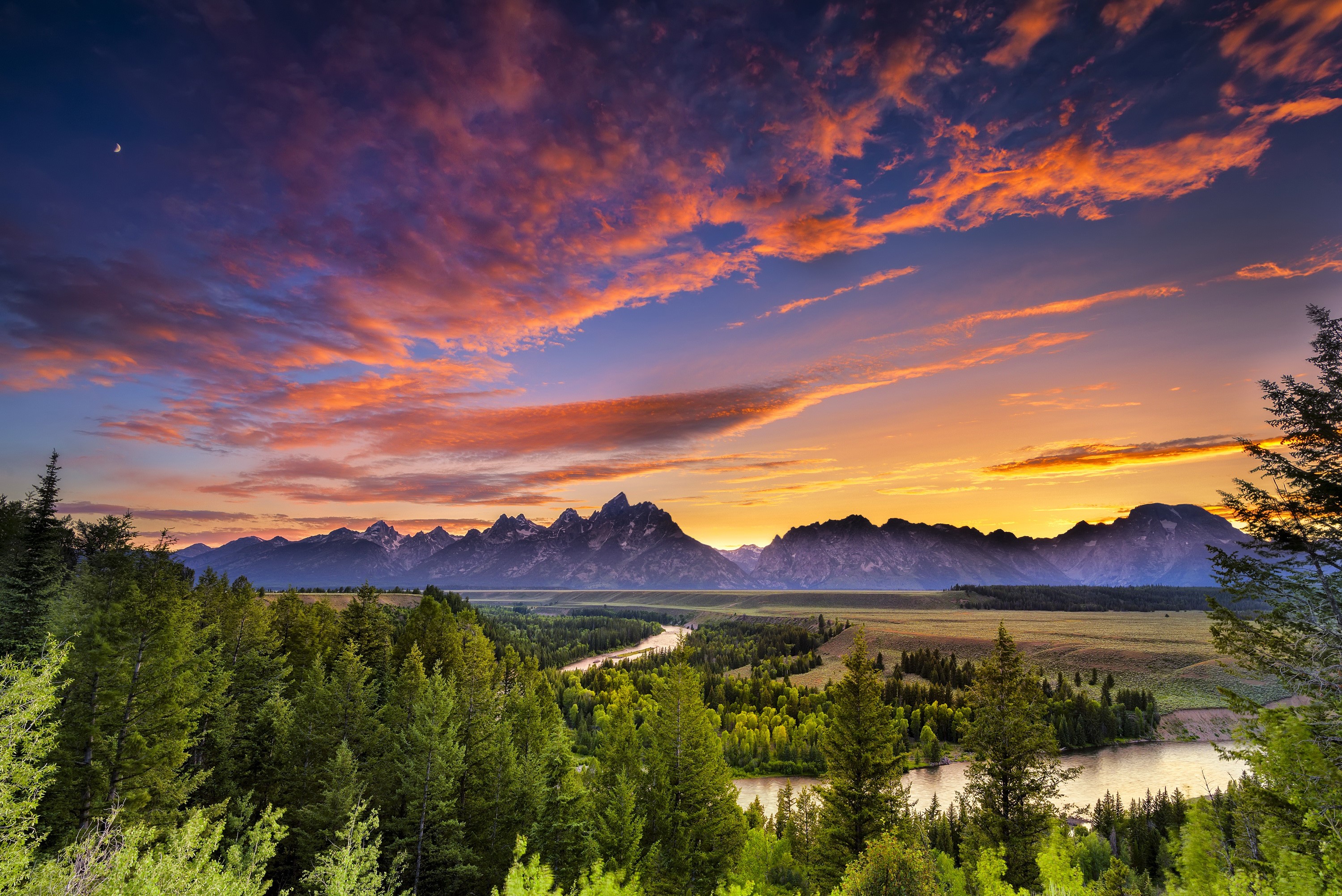 Grand Teton National Park at Sunset, Wyoming, USA HD Wallpaper