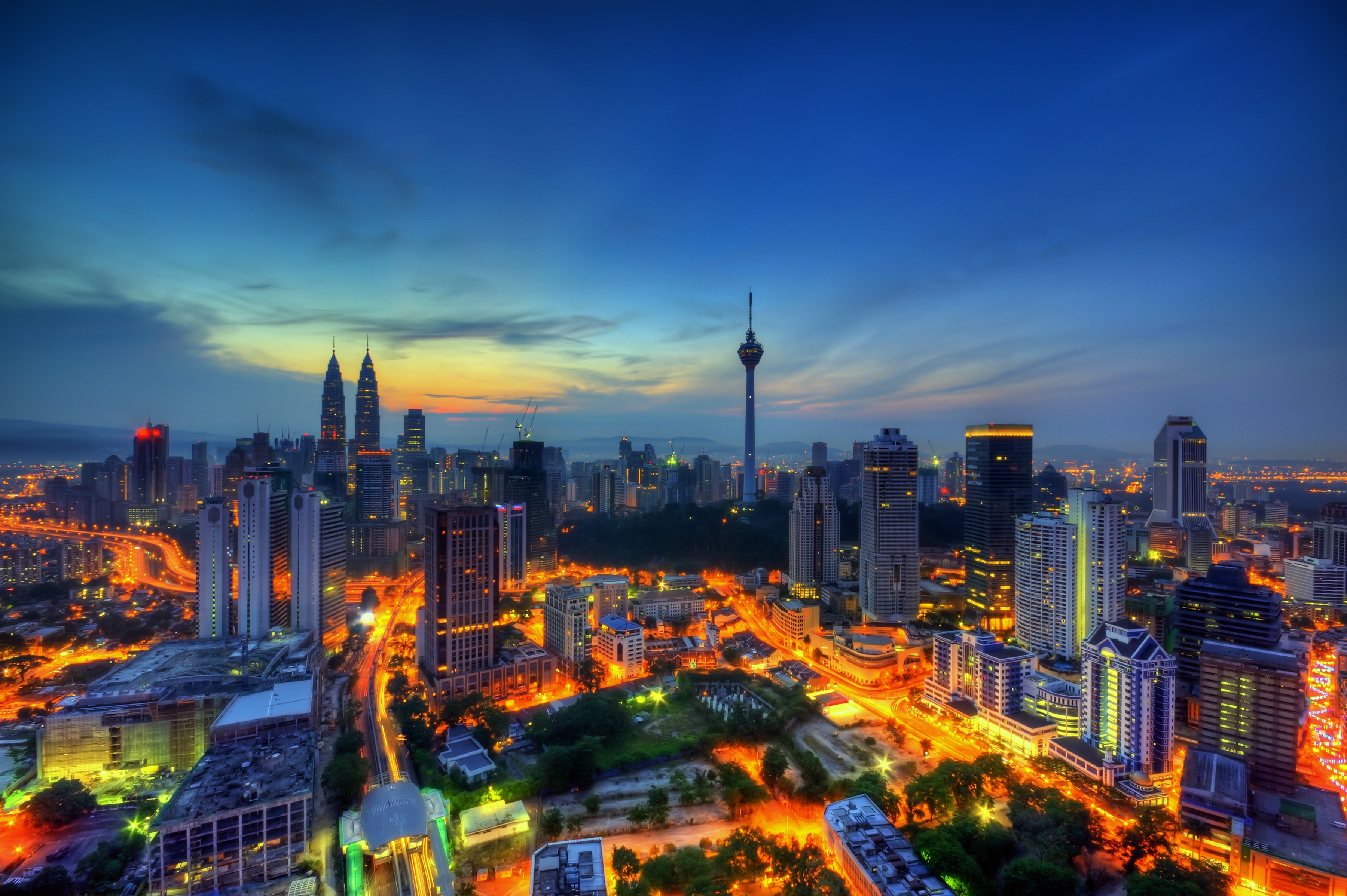 Malaysia Skyscrapers Kuala Lumpur Night HD Wallpaper Rare Gallery Malaysia Skyscrapers Kuala Lumpur Night HD Wallpaper Rare Gallery