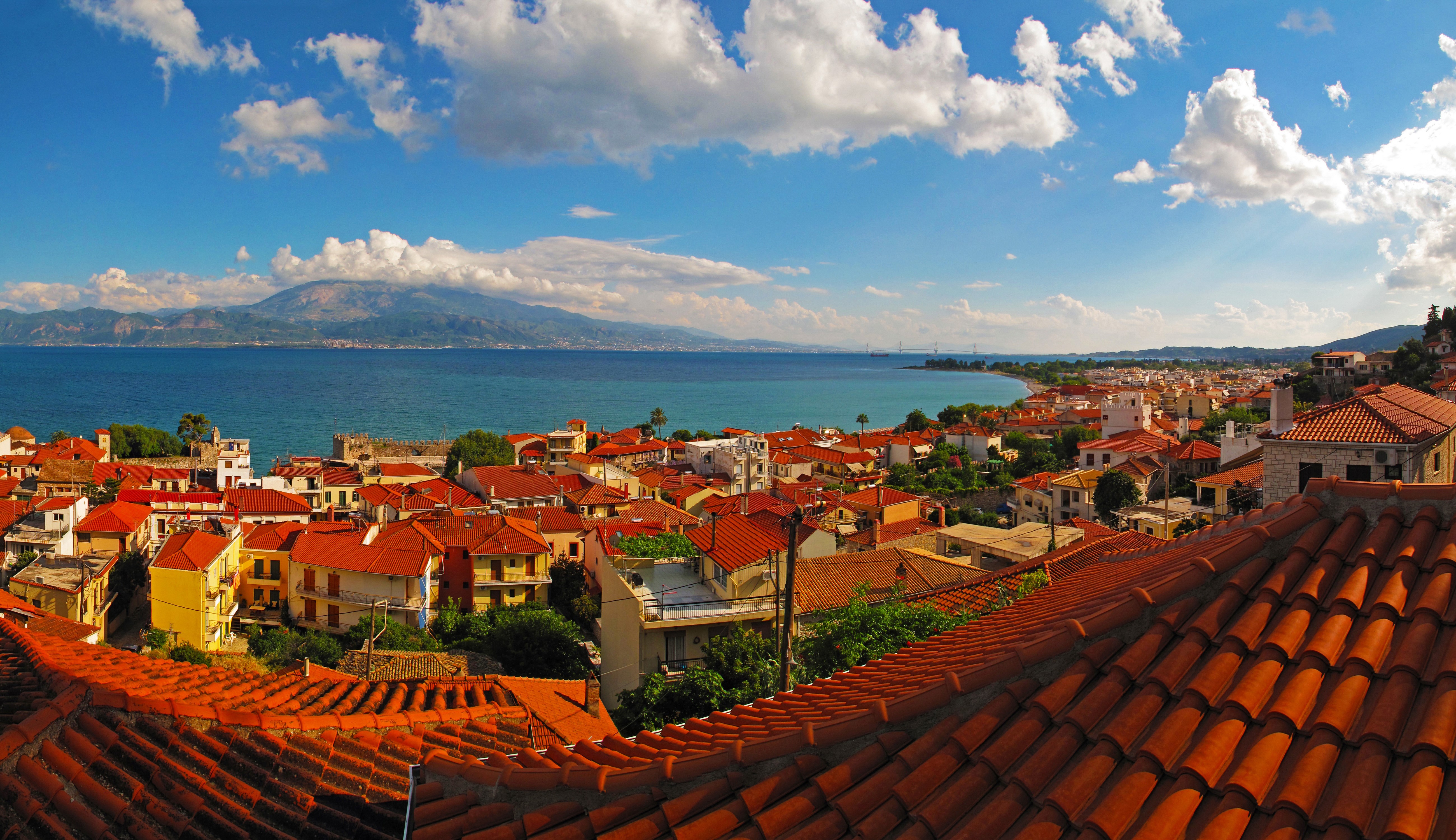 Naupactus, Greece Houses by the Sea HD Wallpaper