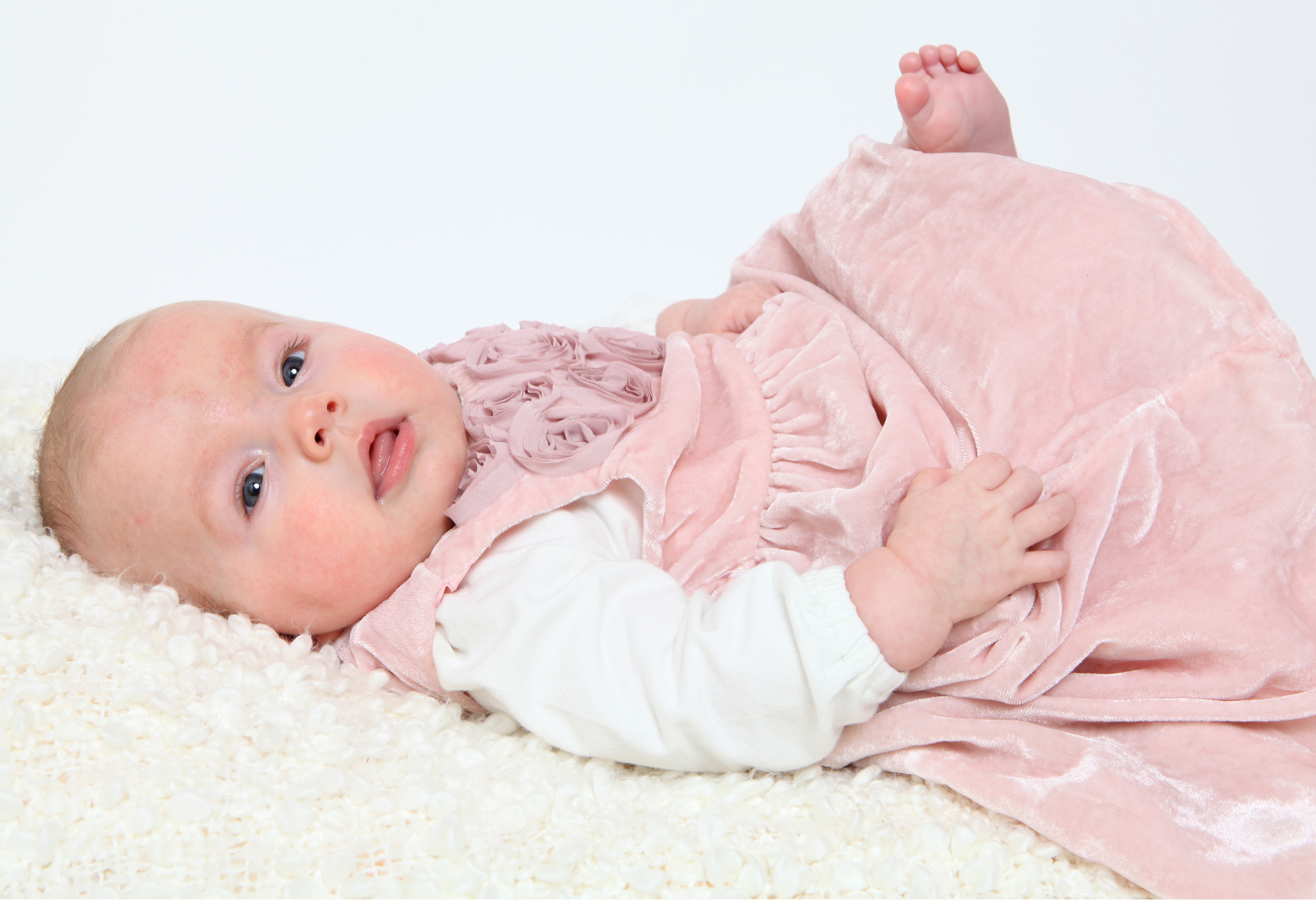 Baby girl in pink dress HD Wallpaper