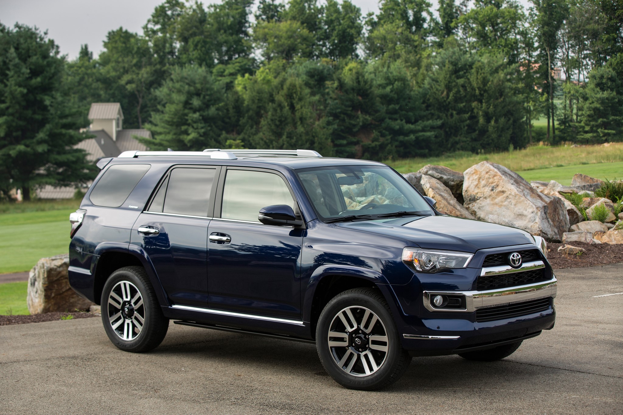 Blue 2014 Toyota 4Runner Limited SUV HD Wallpaper