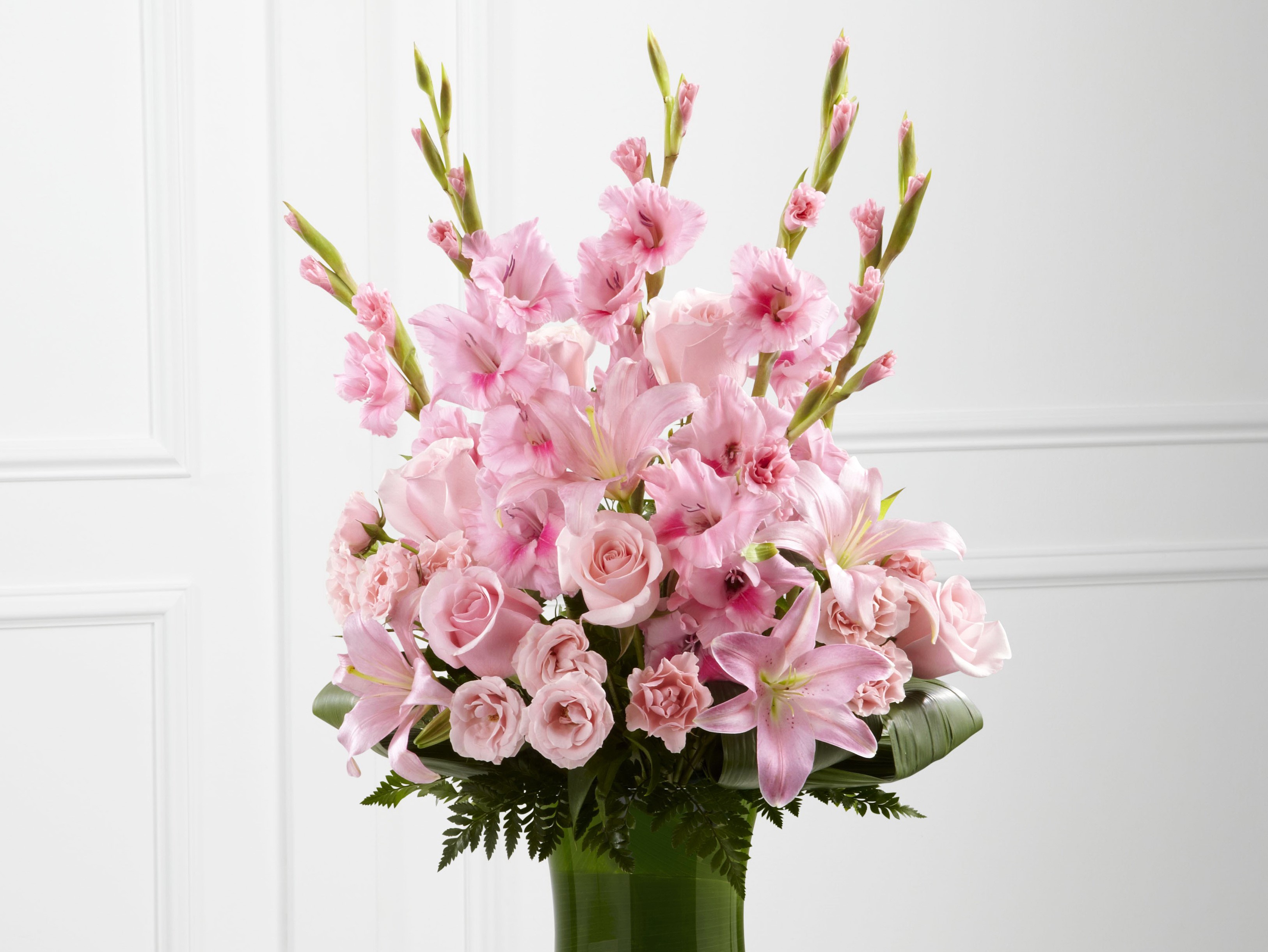 Pink Gladiolus, Rose, and Lily Bouquet HD Wallpaper