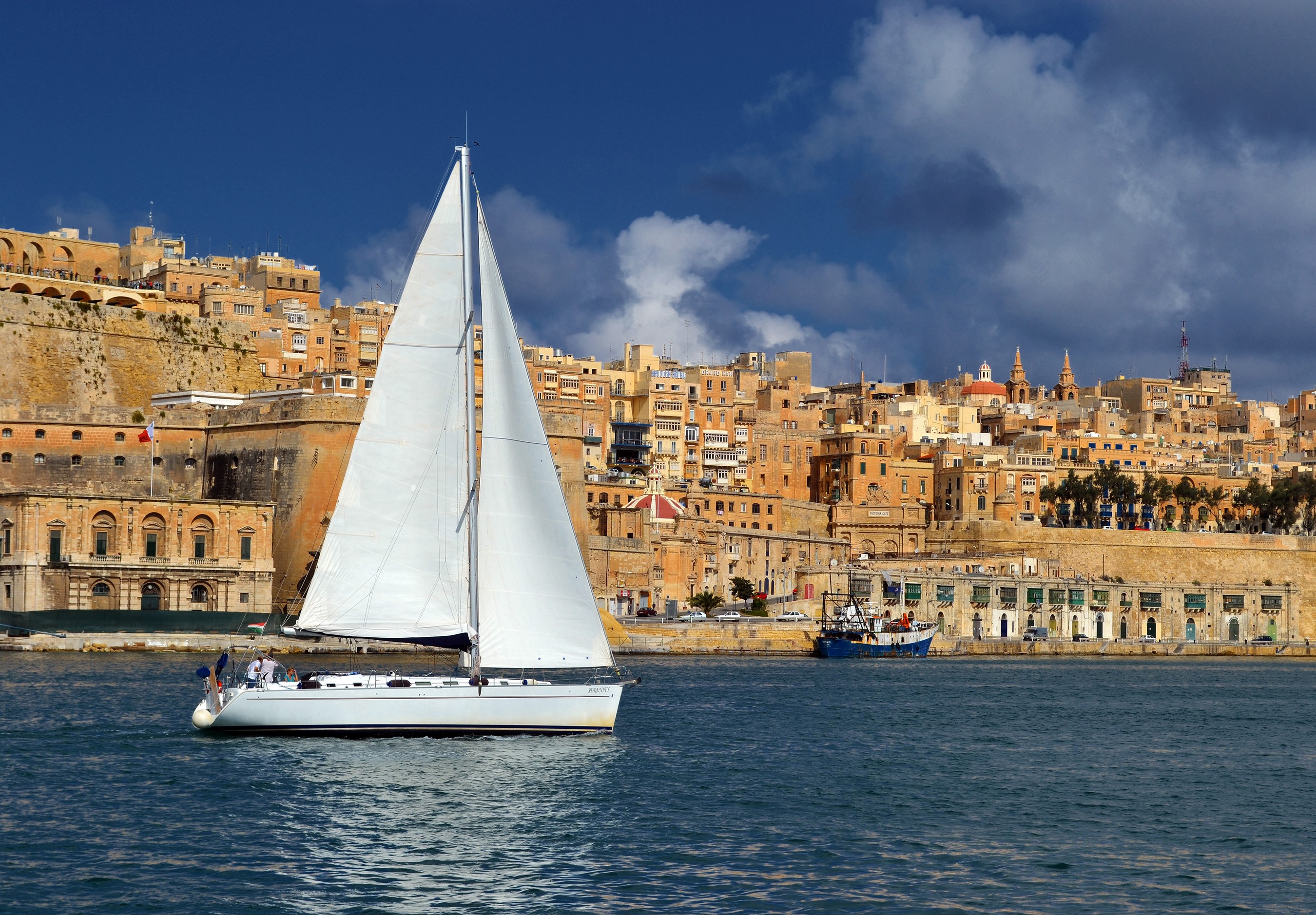 Sailboat in front of Valletta, Malta HD Wallpaper