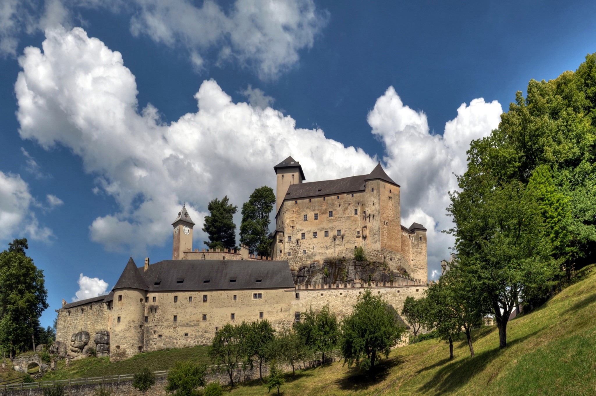 Rappottenstein Castle in Austria under a cloudy sky HD Wallpaper