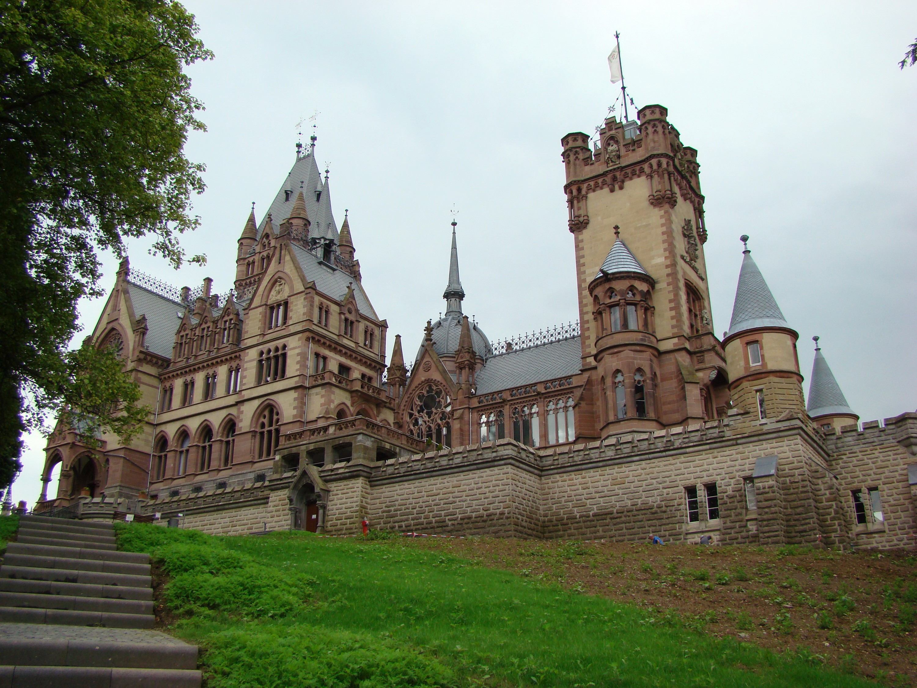 Drachenburg Castle in Germany with stairs and grass HD Wallpaper